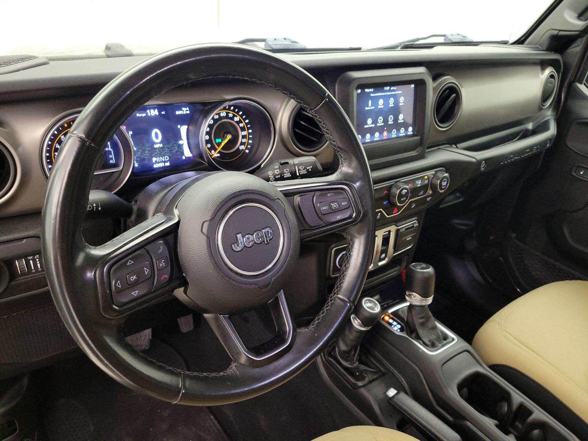 Thumbnail: 2020 Jeep Wrangler - 9