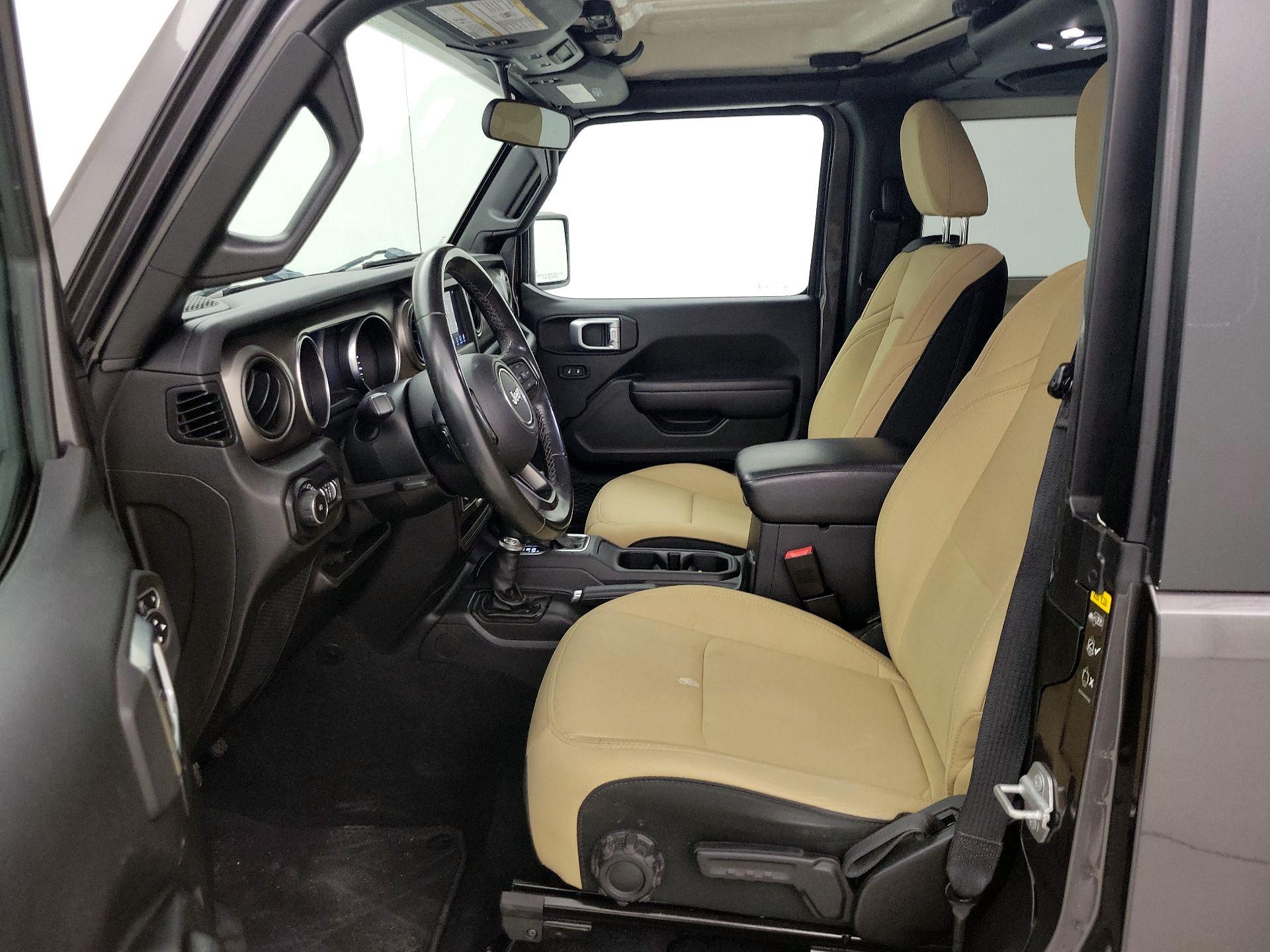 Thumbnail: 2020 Jeep Wrangler - 11