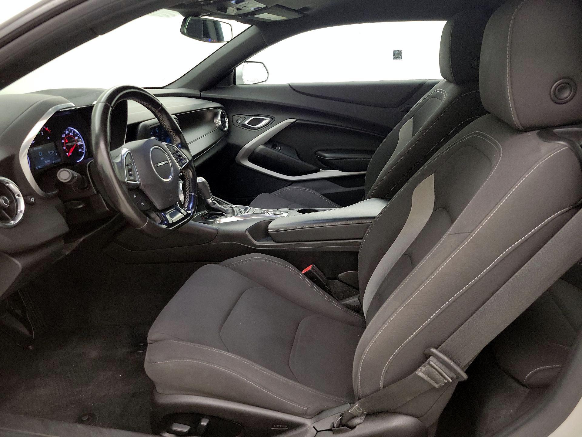 Thumbnail: 2018 Chevrolet Camaro - 11