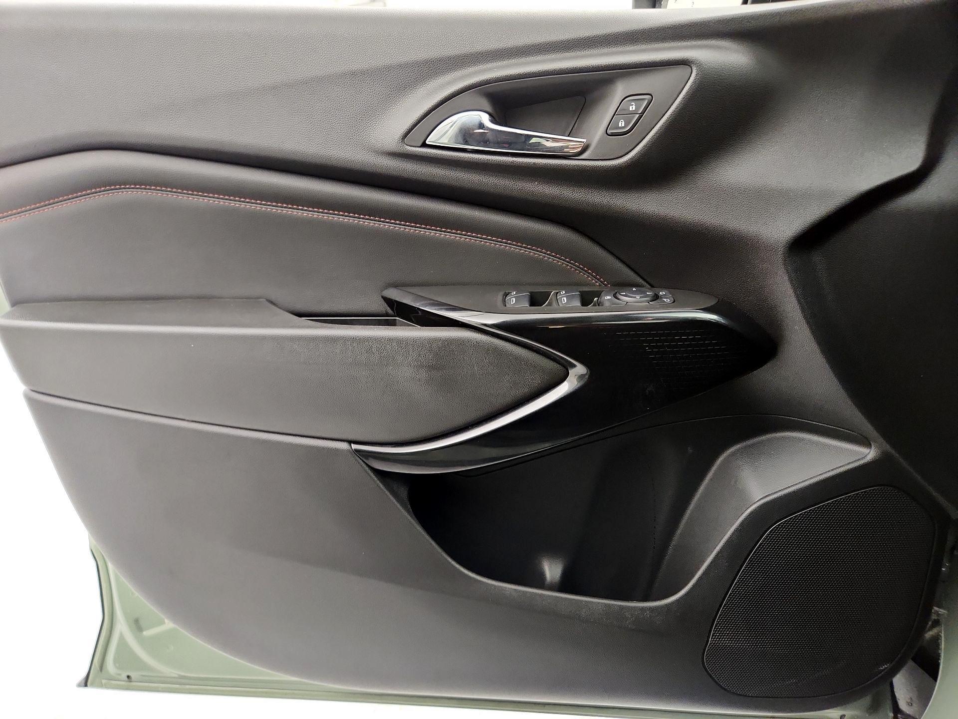 Thumbnail: 2024 Chevrolet Trax - 12