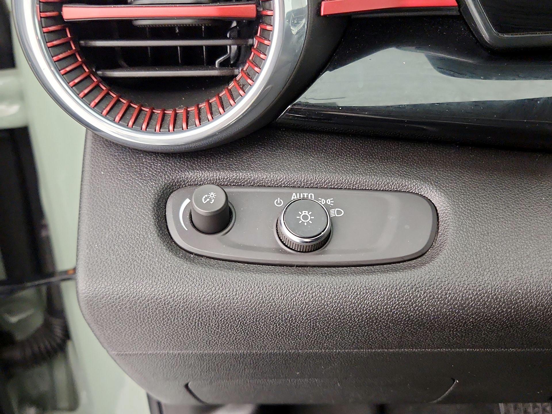 Thumbnail: 2024 Chevrolet Trax - 13