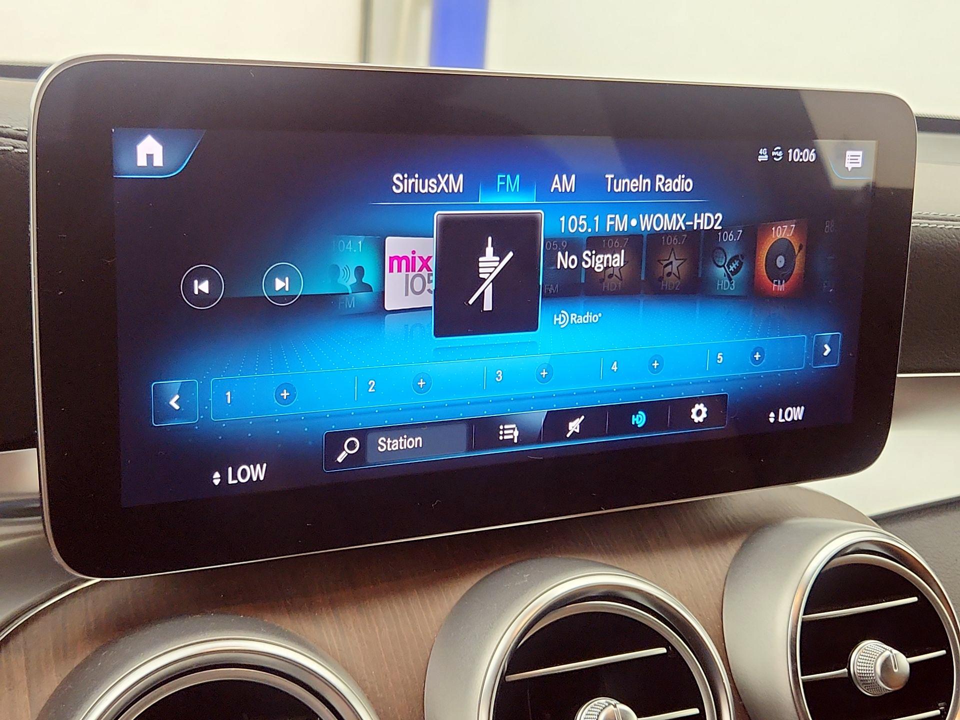 Thumbnail: 2022 Mercedes-Benz GLC - 15