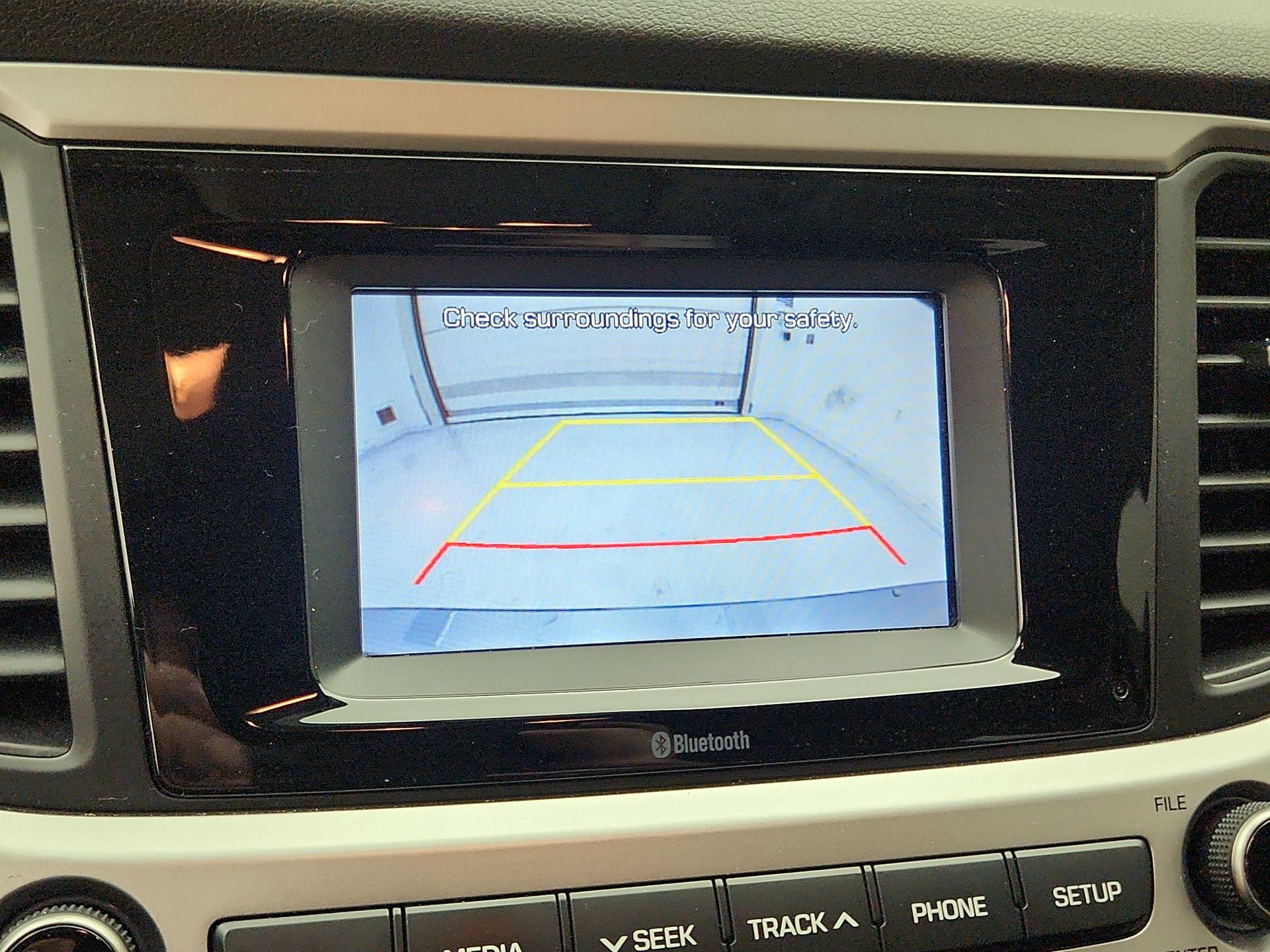 Thumbnail: 2022 Hyundai Accent - 14