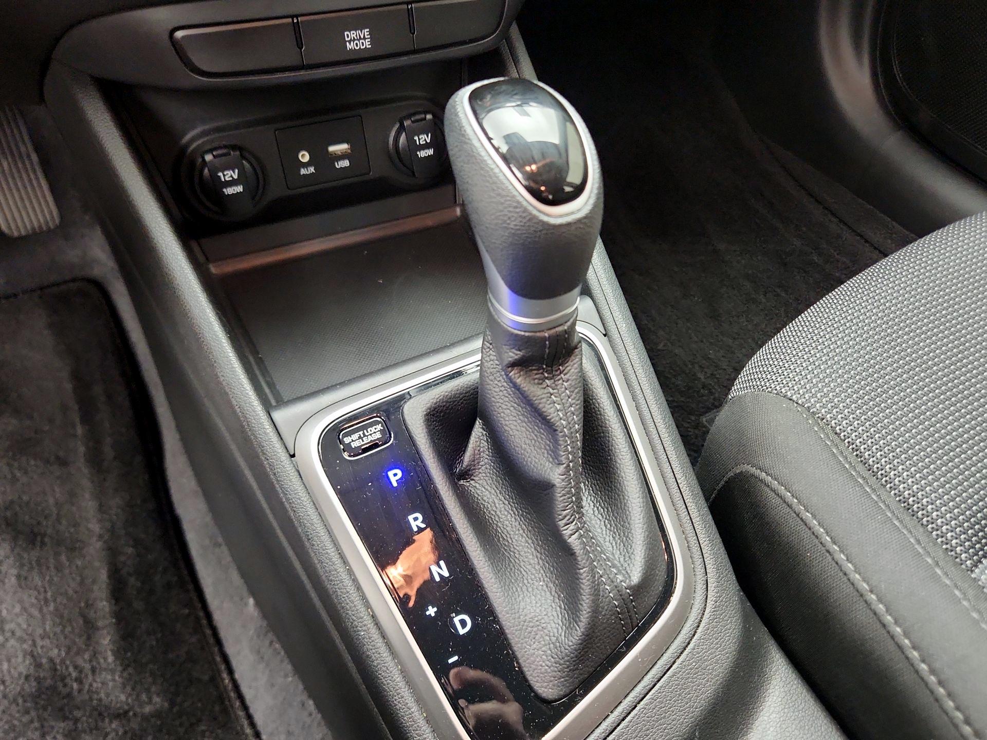 Thumbnail: 2022 Hyundai Accent - 17