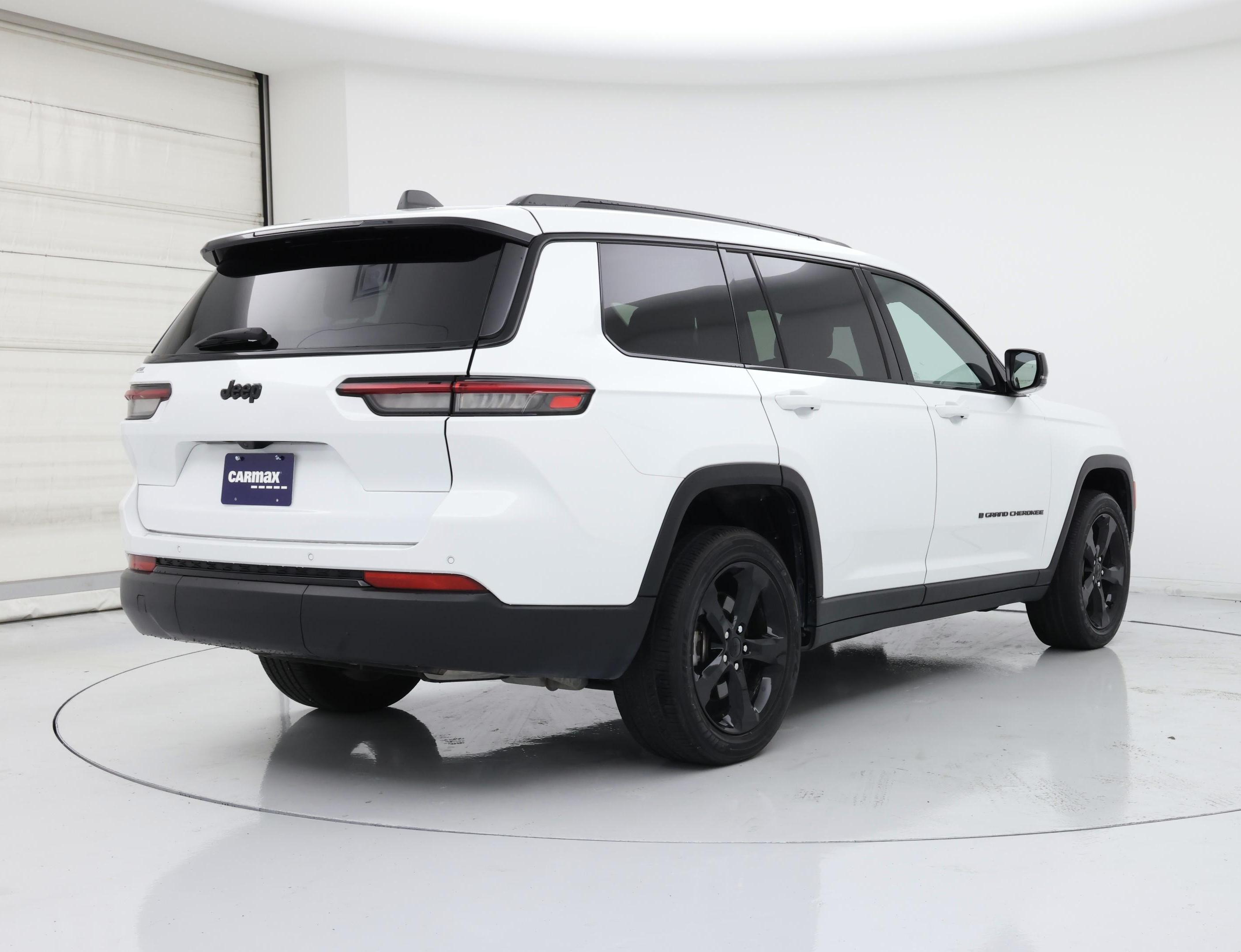 Thumbnail: 2023 Jeep Grand Cherokee L - 8