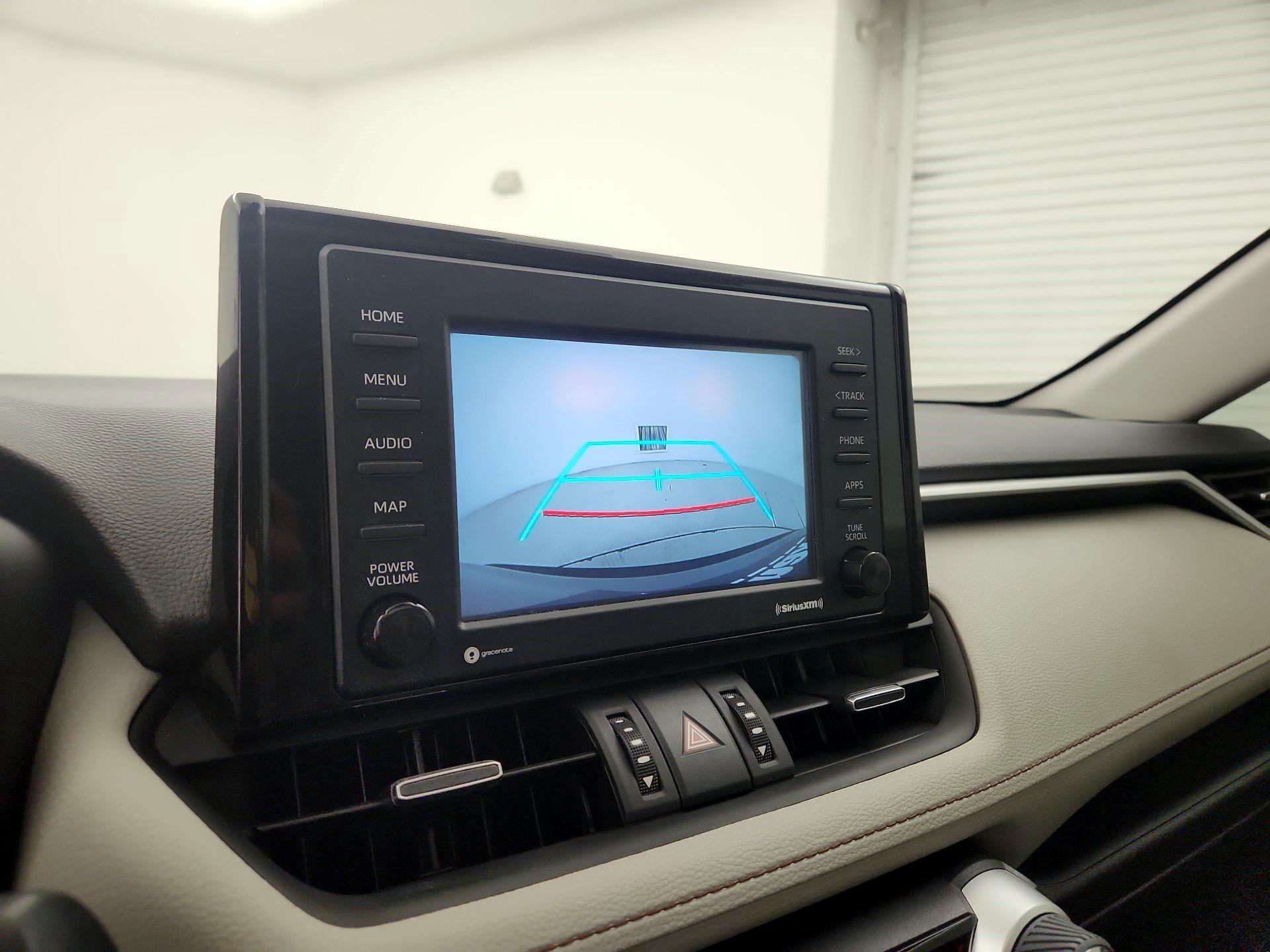 Thumbnail: 2021 Toyota RAV4 - 14