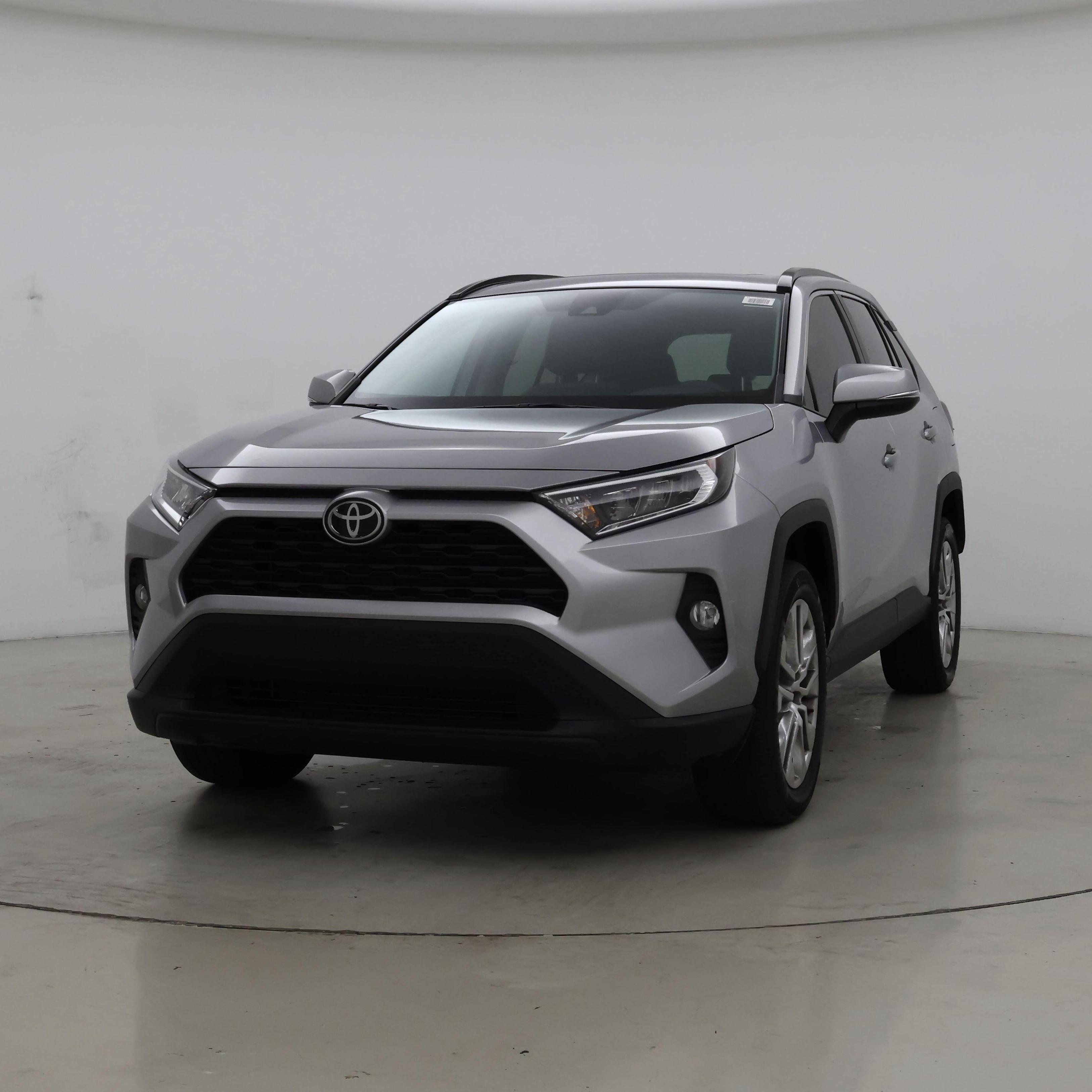 Thumbnail: 2021 Toyota RAV4 - 4