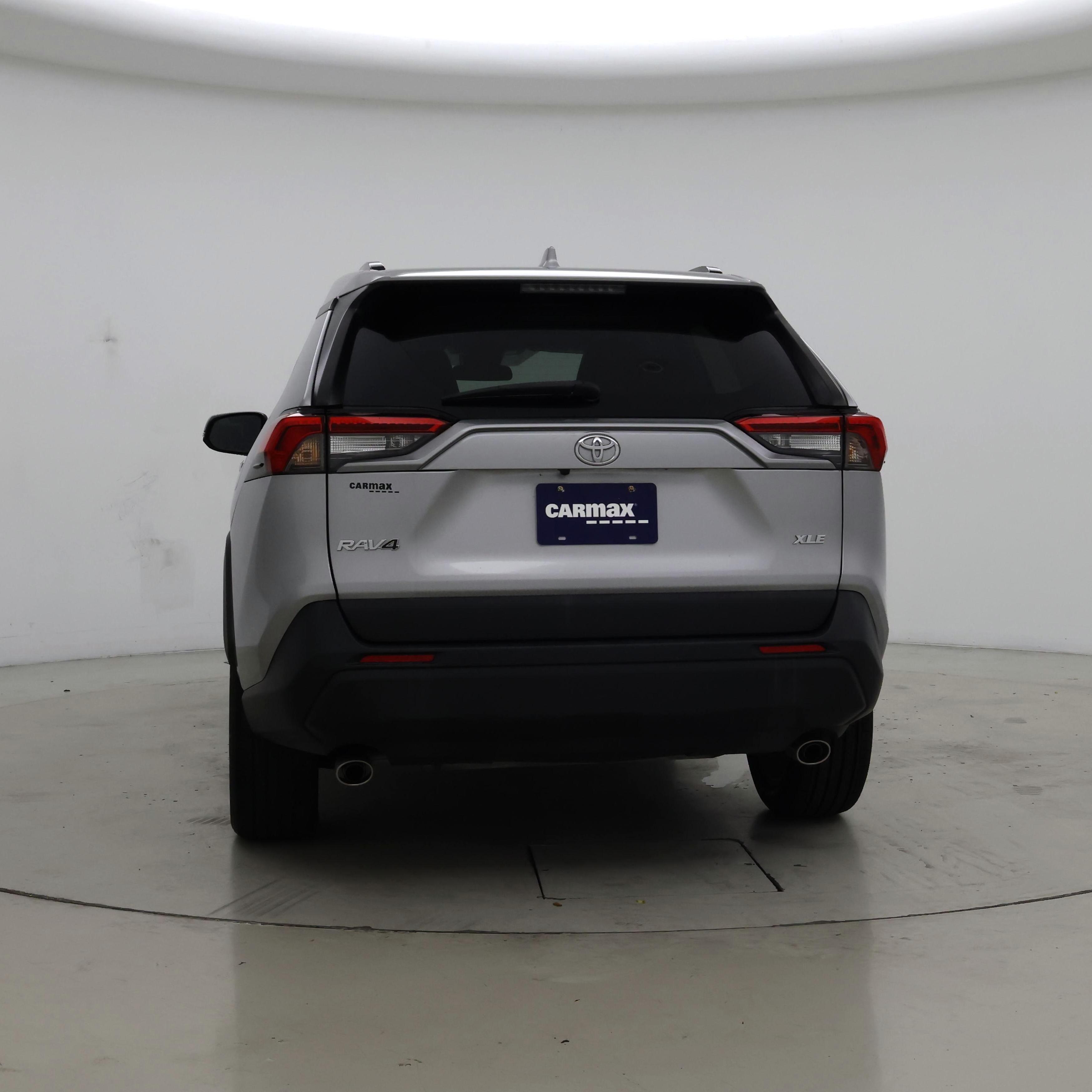 Thumbnail: 2021 Toyota RAV4 - 6