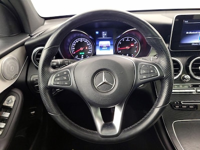 Steering Wheel & Instrument Cluster (On)