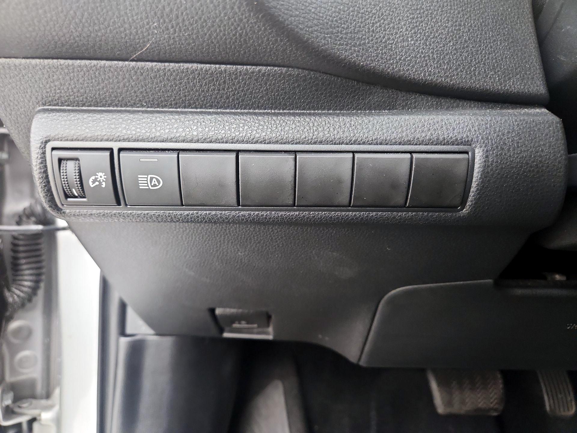 Thumbnail: 2022 Toyota Corolla - 13