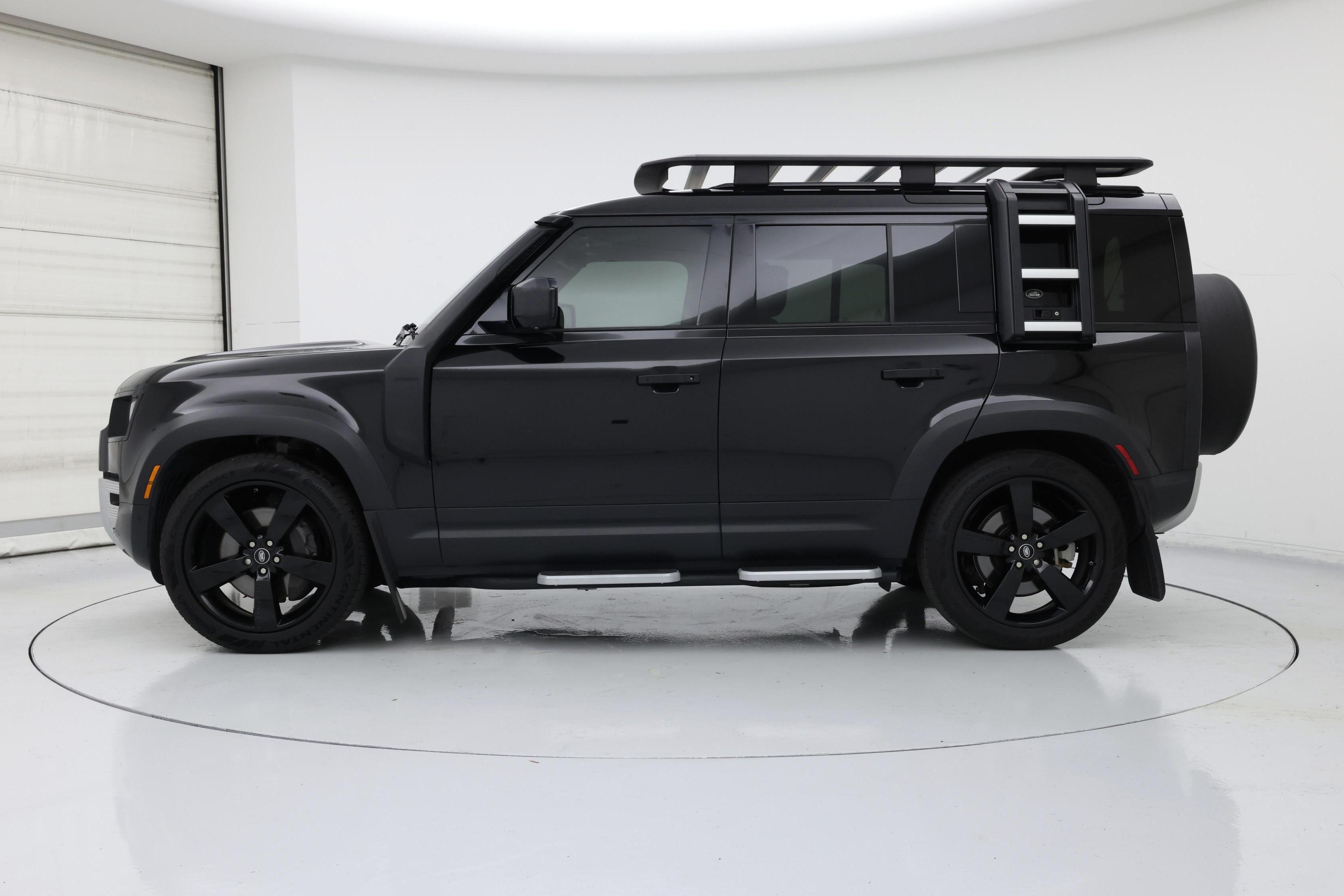 Thumbnail: 2020 Land Rover Defender - 3