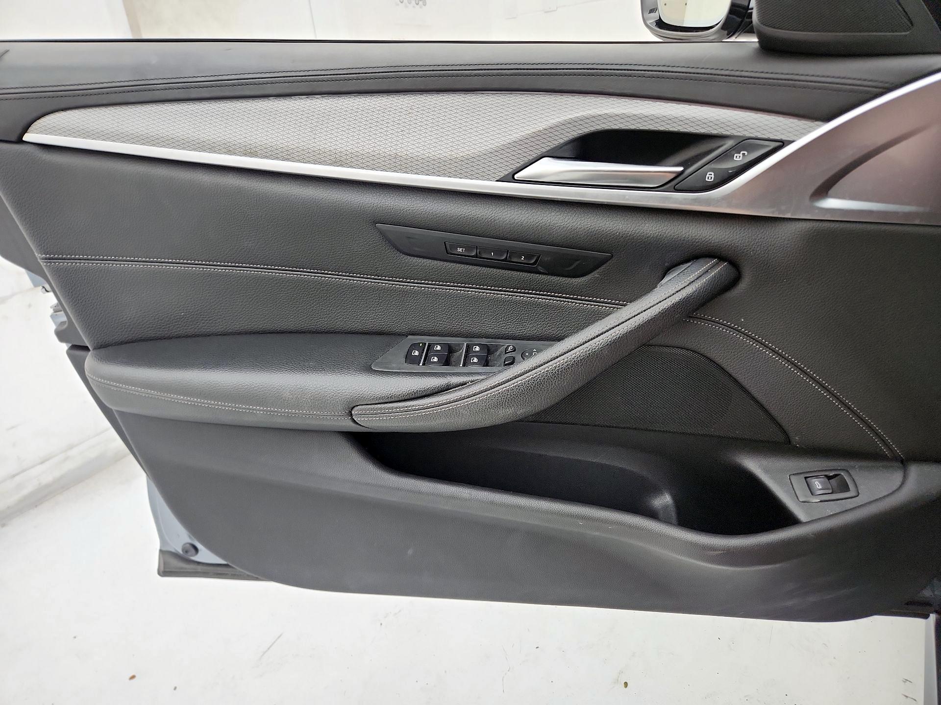 Thumbnail: 2018 BMW 5 Series - 12