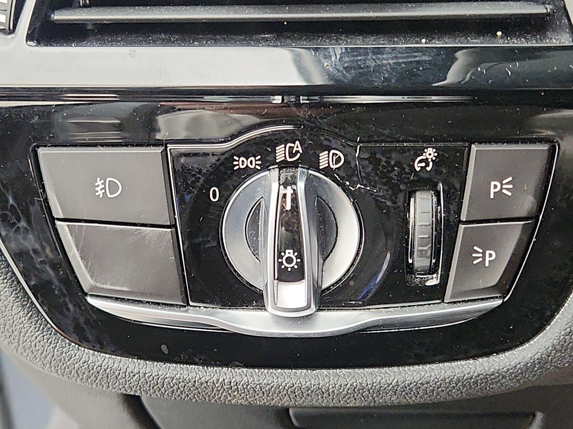 Thumbnail: 2018 BMW 5 Series - 13