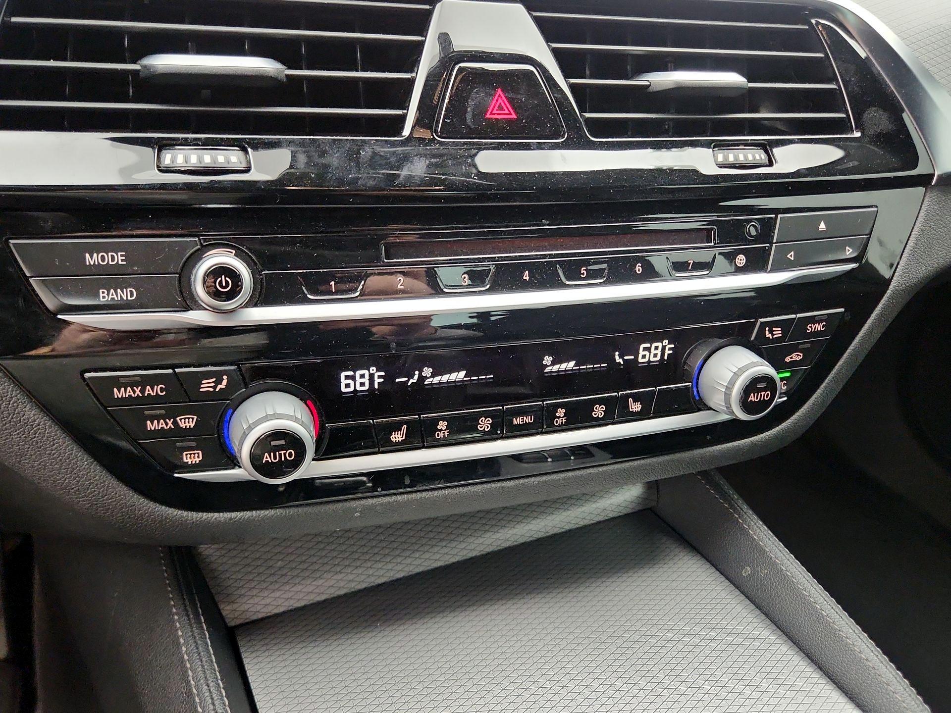 Thumbnail: 2018 BMW 5 Series - 16