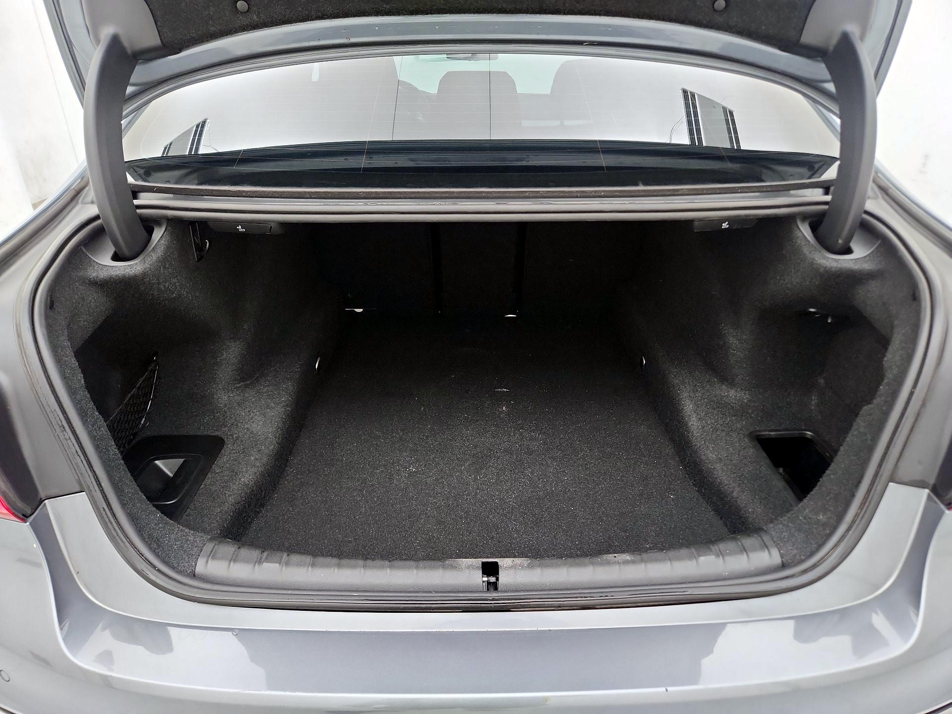 Thumbnail: 2018 BMW 5 Series - 20