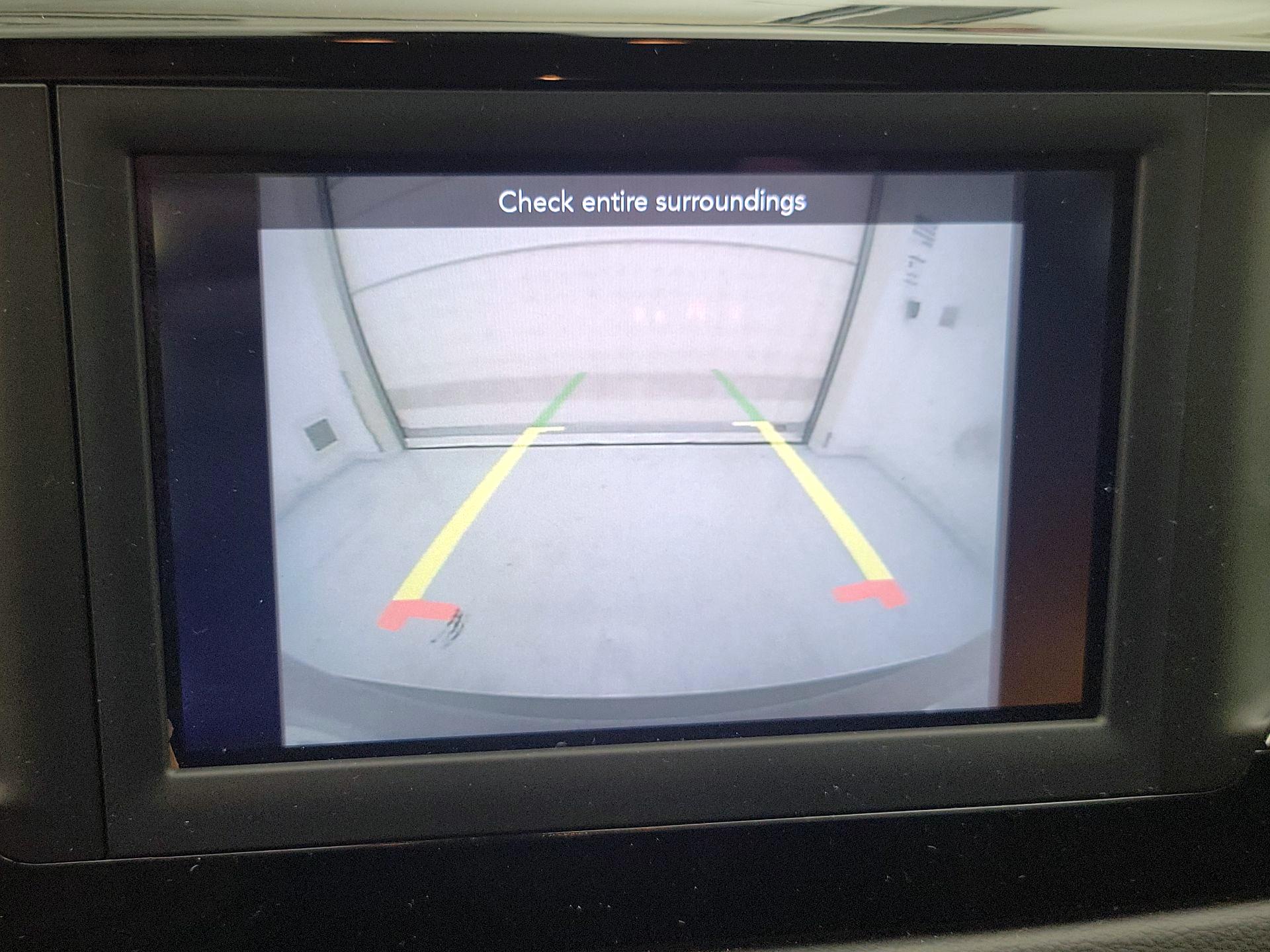 Thumbnail: 2020 Chrysler Voyager - 14