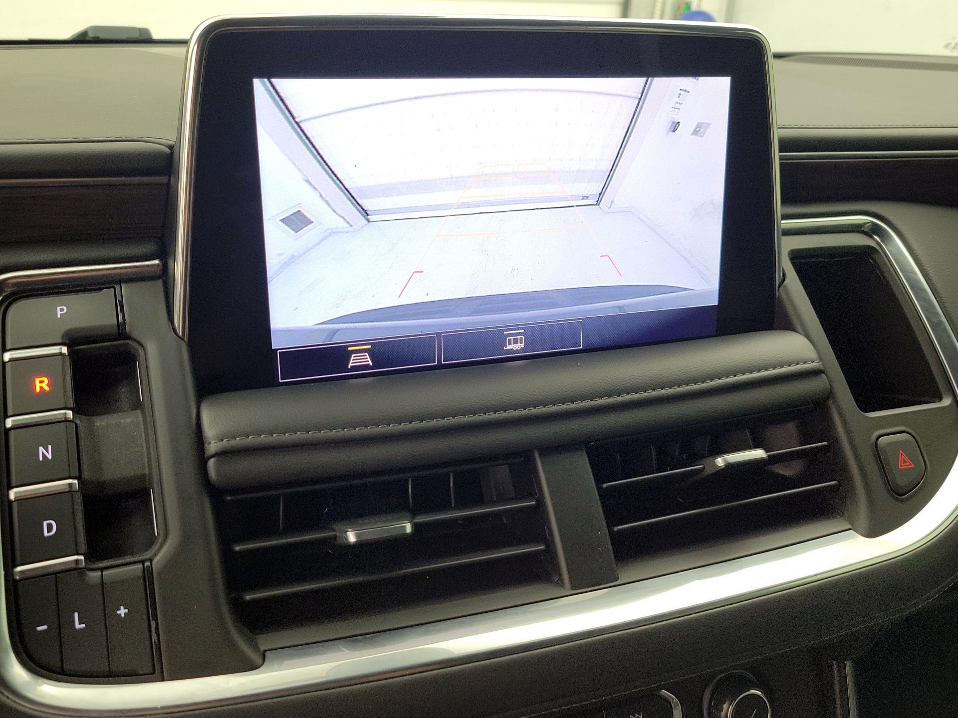 Thumbnail: 2021 Chevrolet Tahoe - 14