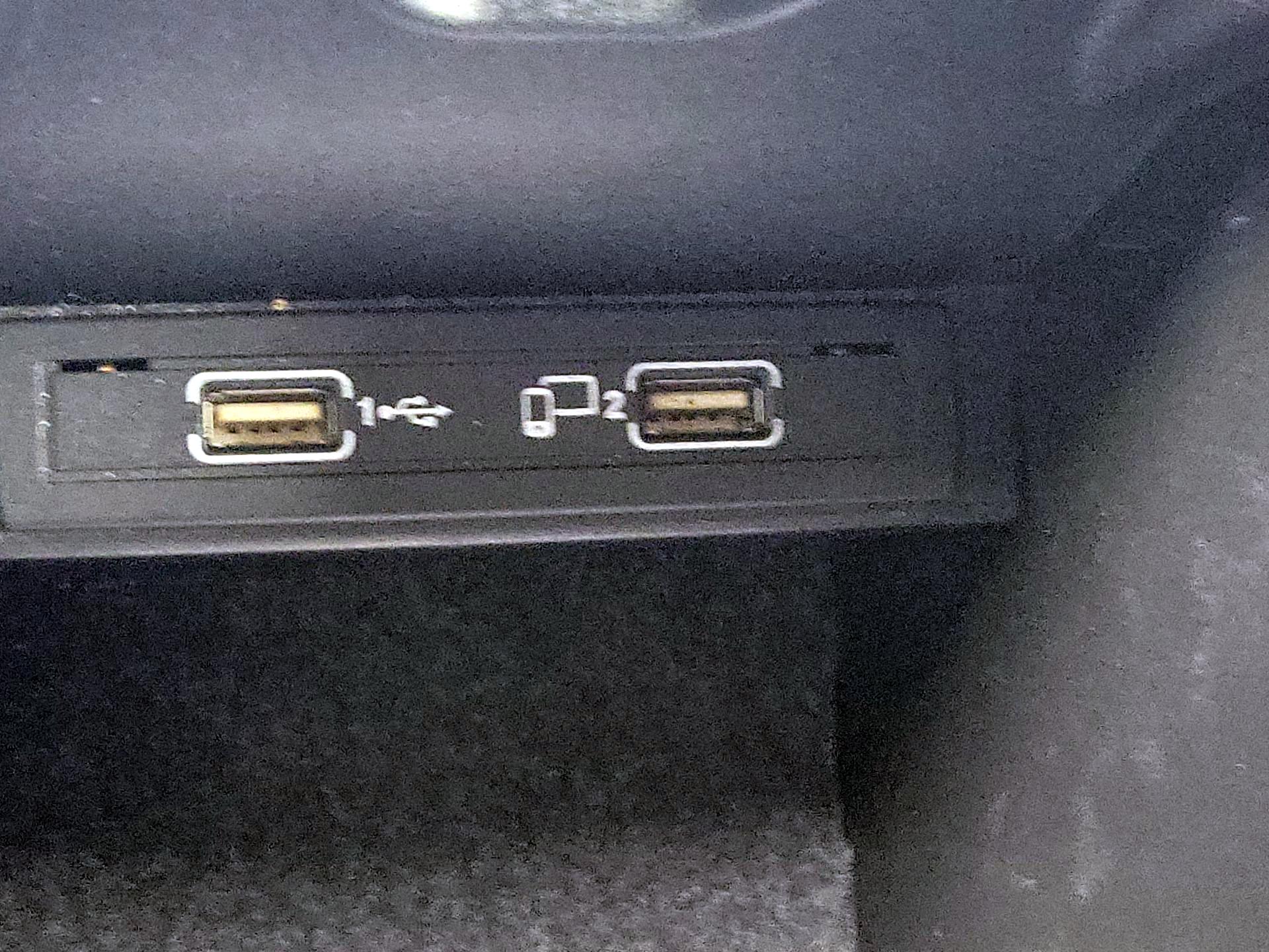 Thumbnail: 2016 Mercedes-Benz GLA - 18