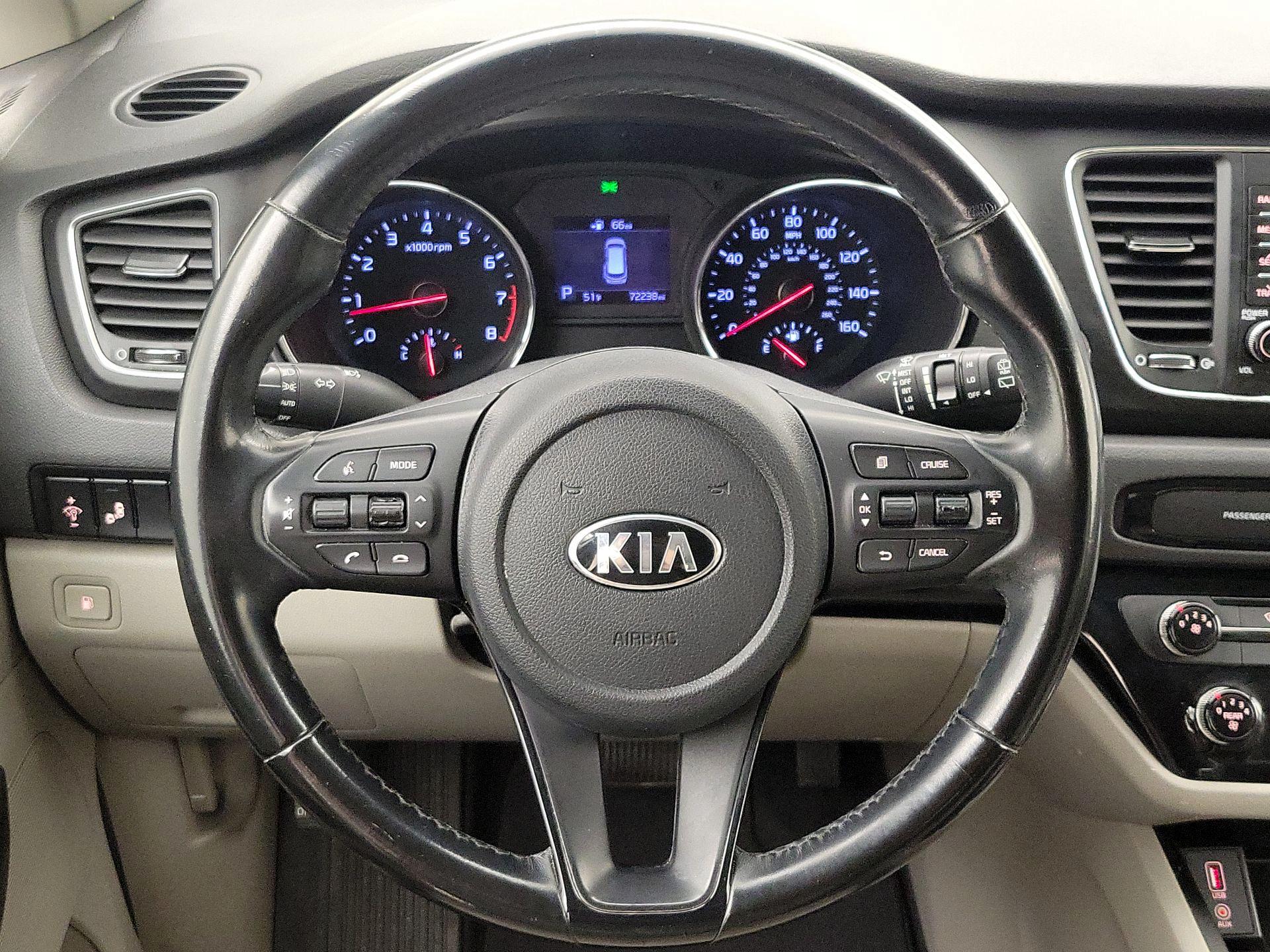 Thumbnail: 2019 Kia Sedona - 10