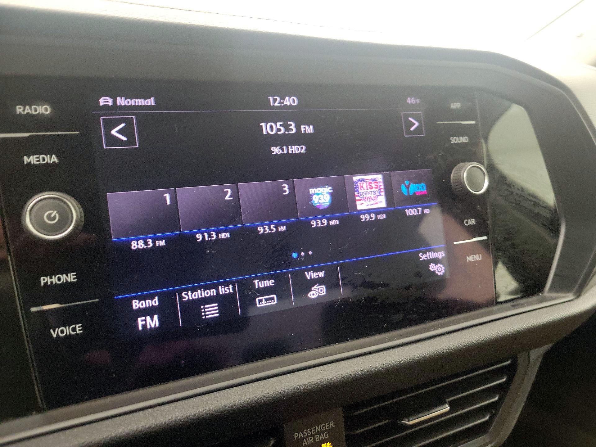 Thumbnail: 2019 Volkswagen Jetta - 15