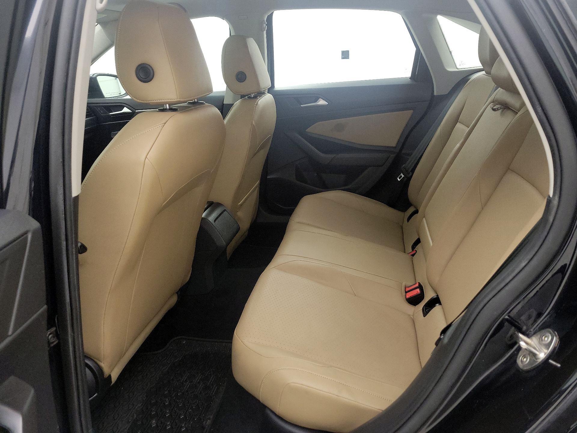 Thumbnail: 2019 Volkswagen Jetta - 20