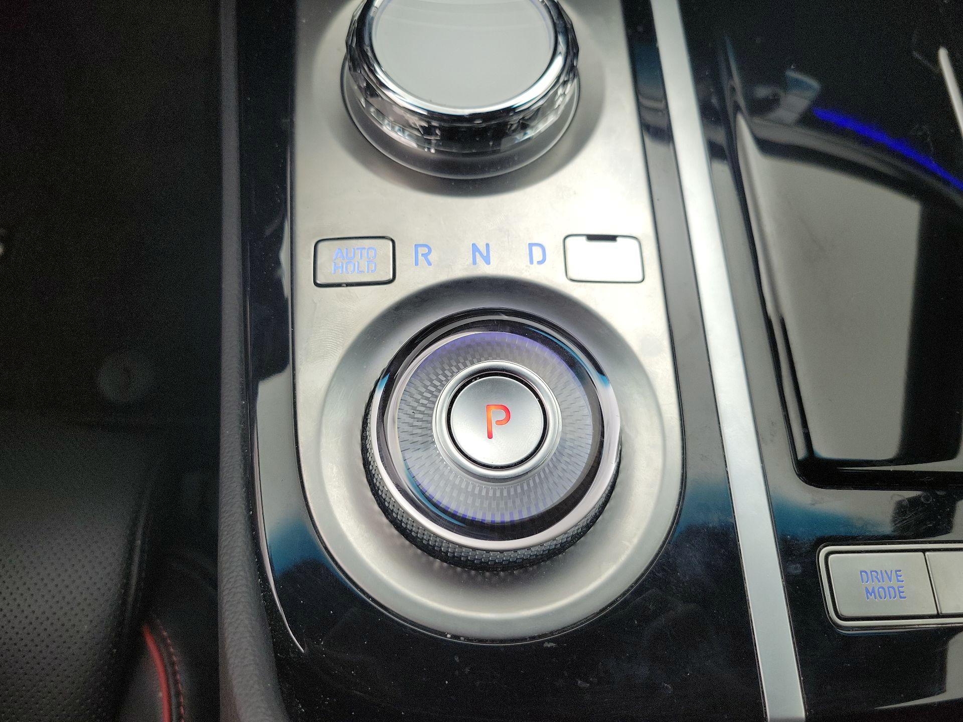 Thumbnail: 2023 Genesis G80 - 18