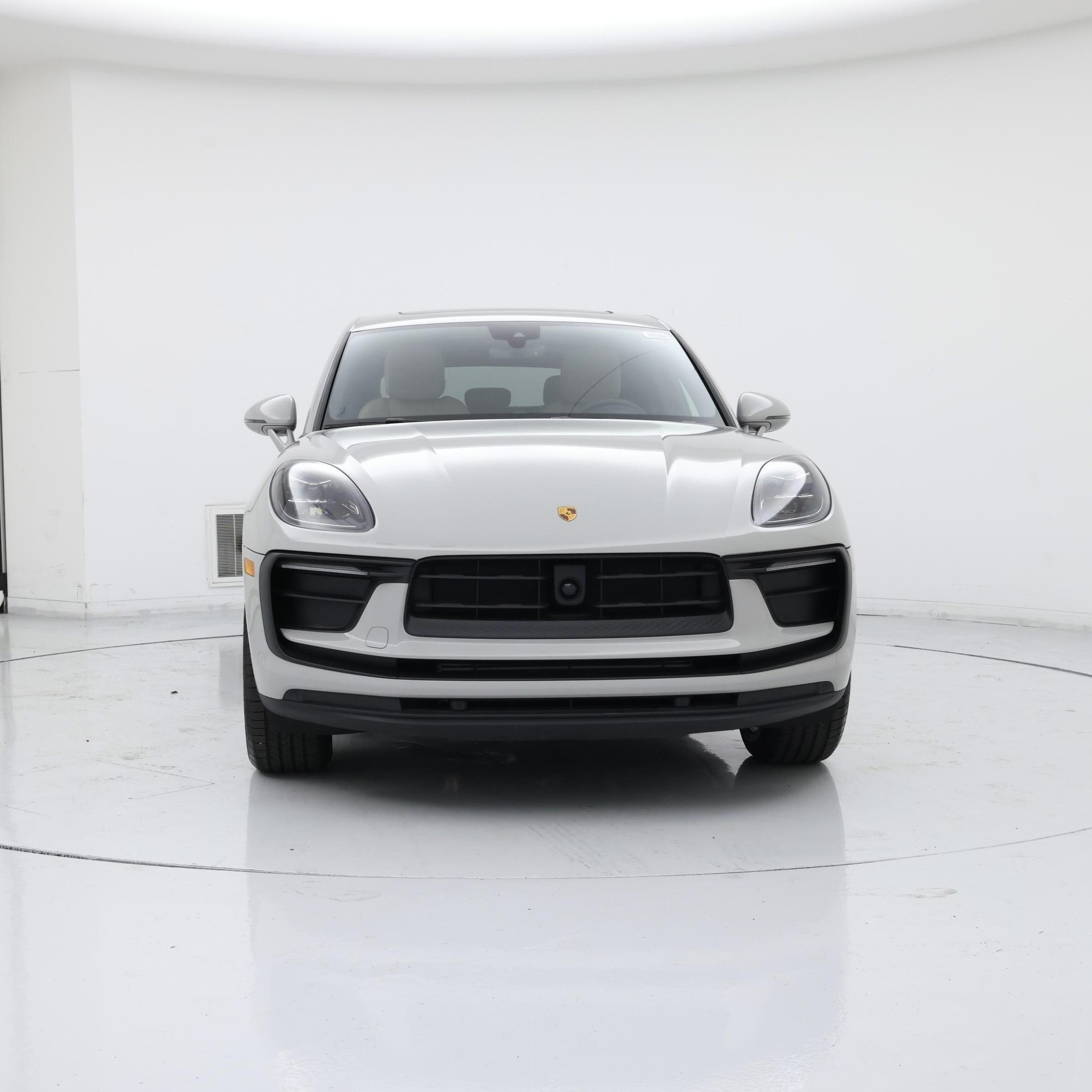 Thumbnail: 2025 Porsche Macan - 5