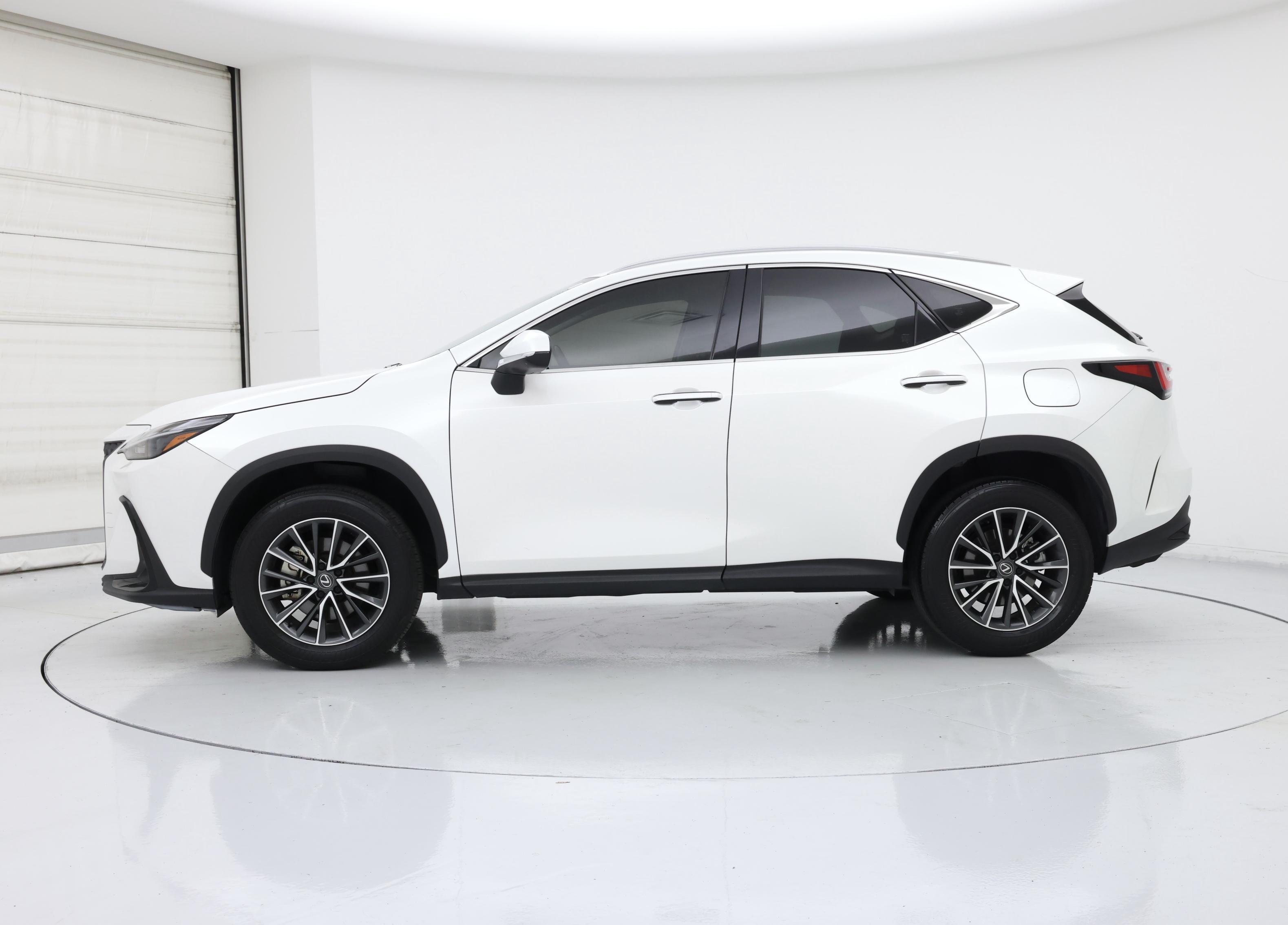 Thumbnail: 2024 Lexus NX - 3