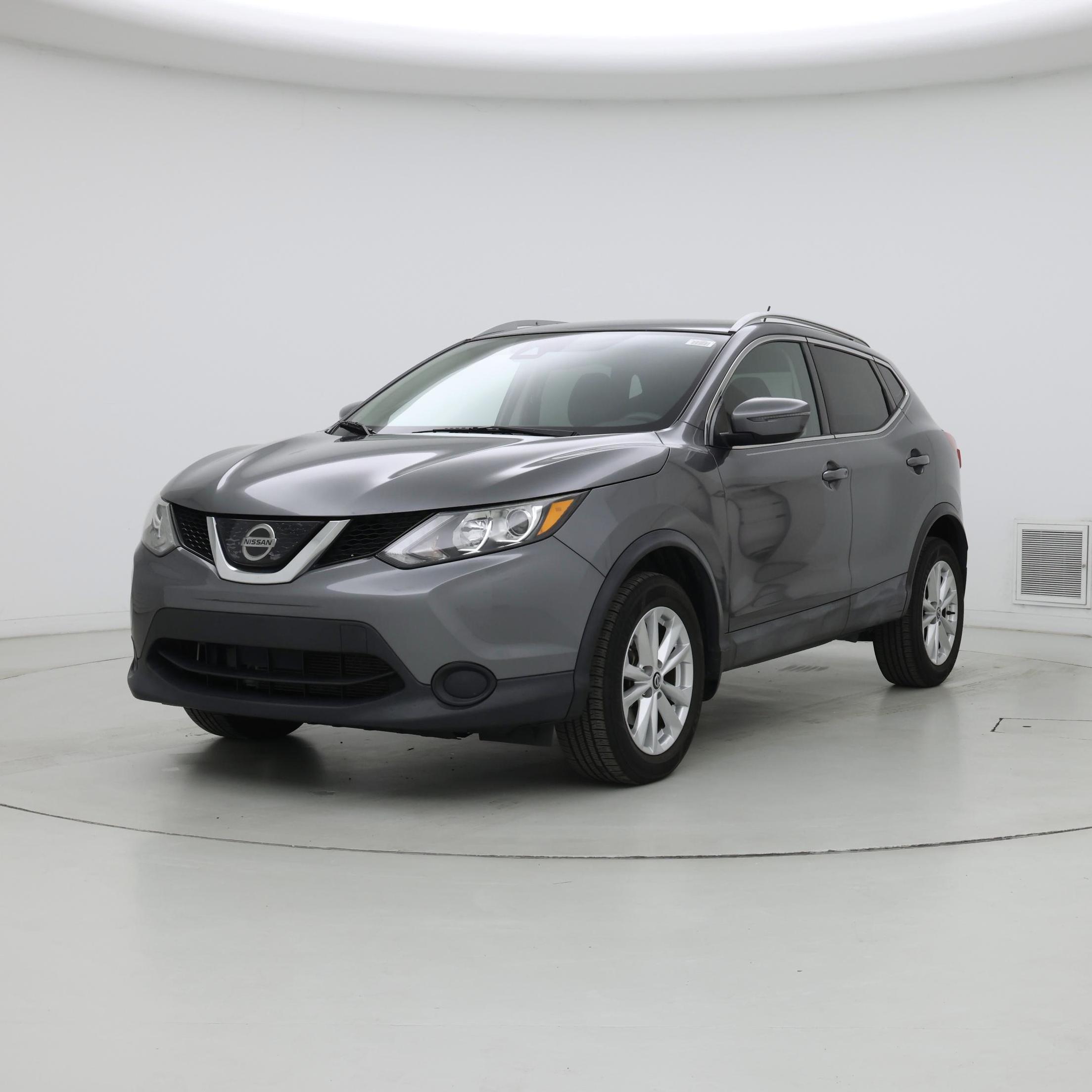 Thumbnail: 2019 Nissan Rogue Sport - 4