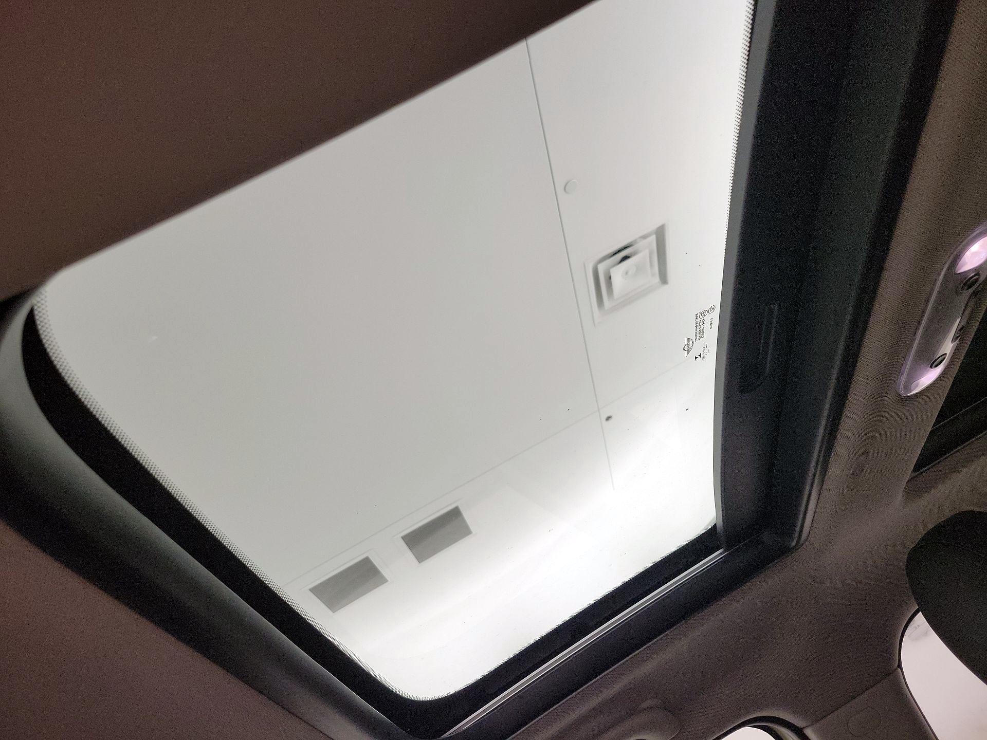 Thumbnail: 2019 MINI Cooper Clubman - 20