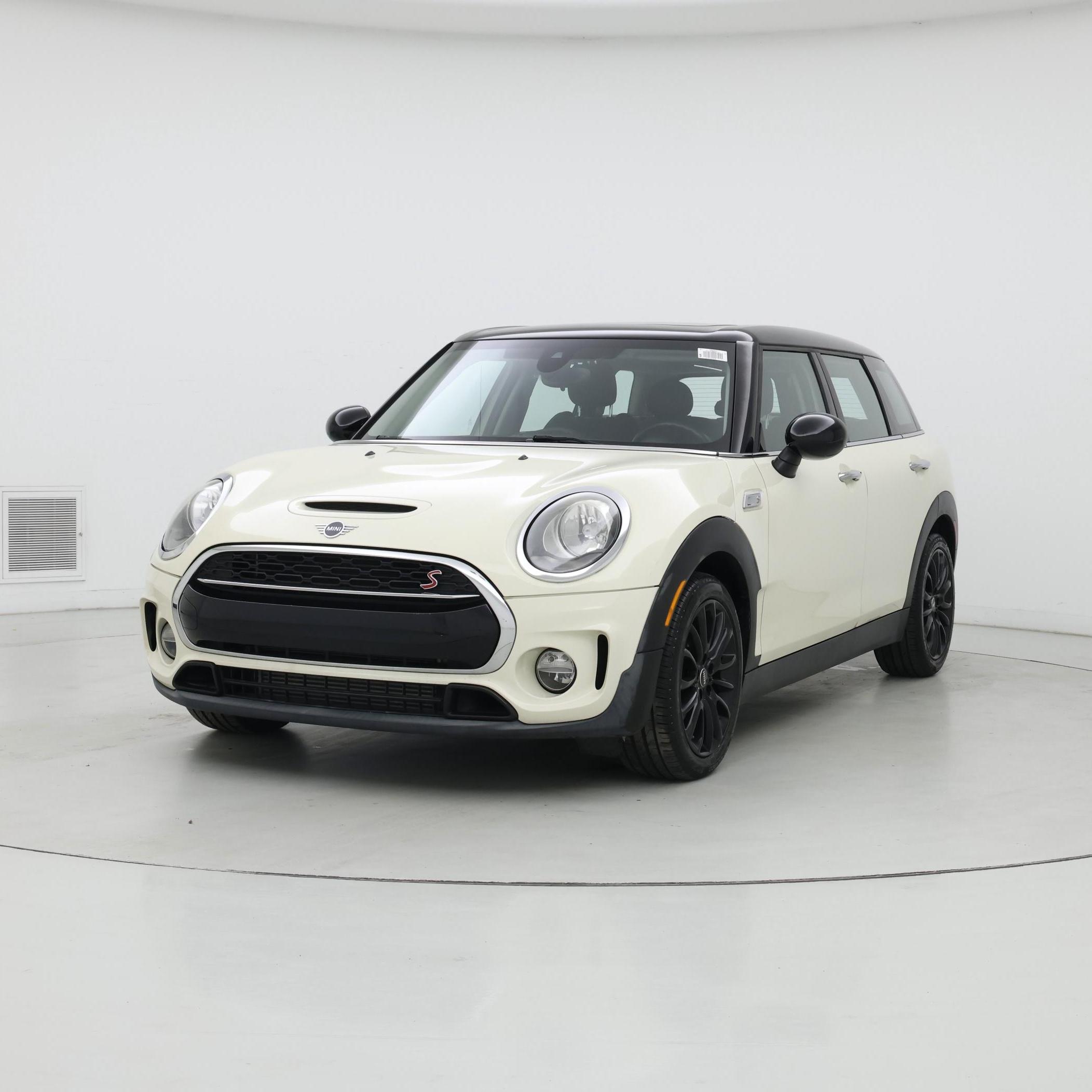 Thumbnail: 2019 MINI Cooper Clubman - 4