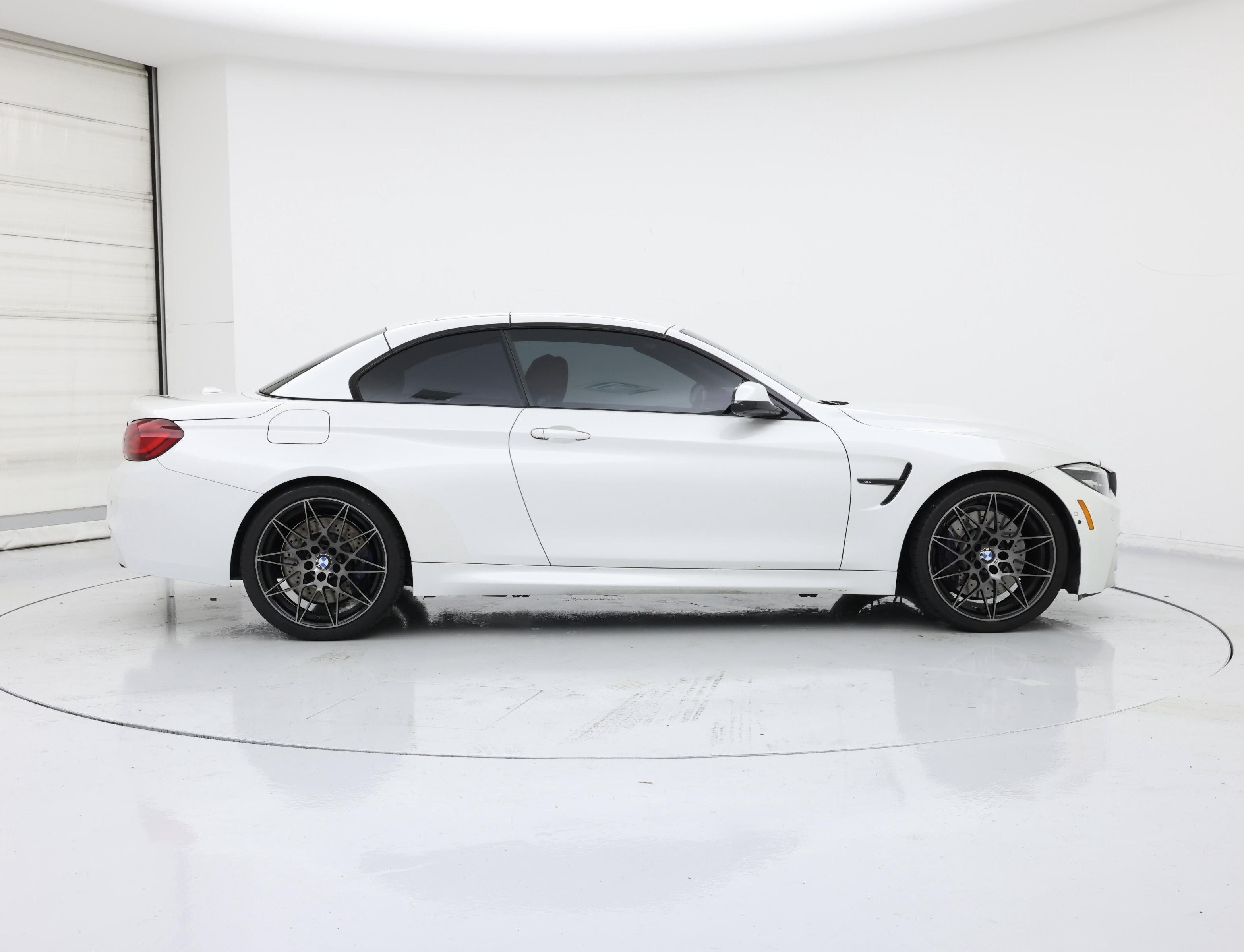 Thumbnail: 2020 BMW M4 - 7