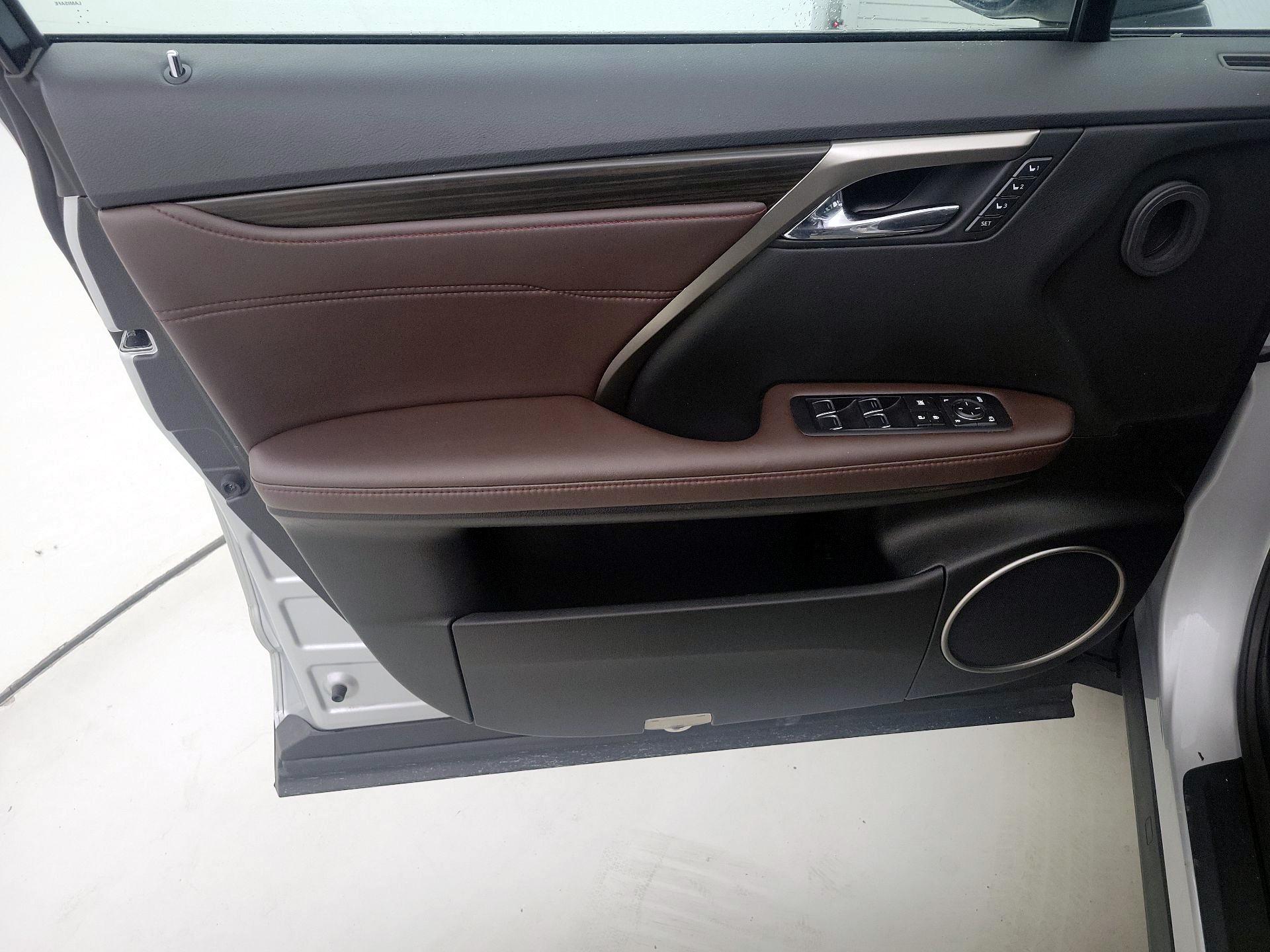 Thumbnail: 2016 Lexus RX - 12