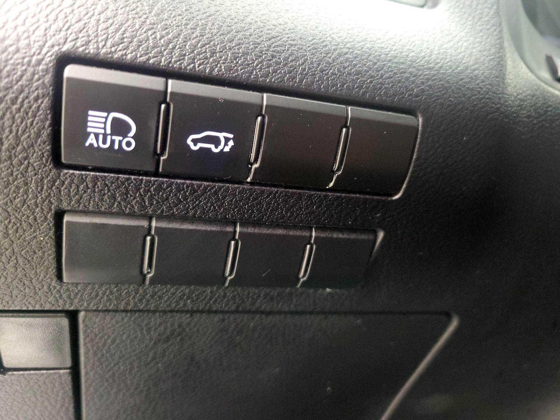 Thumbnail: 2016 Lexus RX - 13