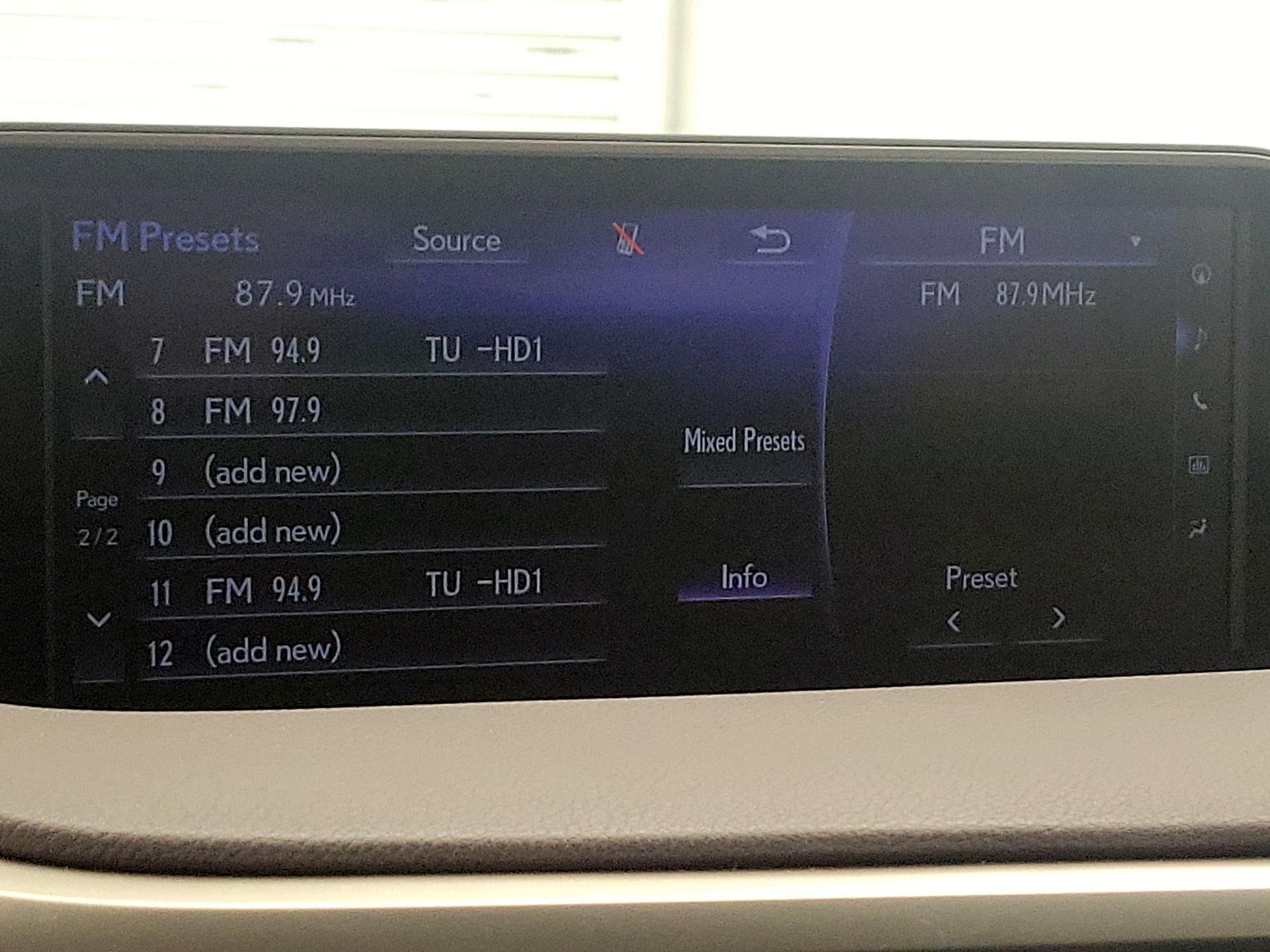 Thumbnail: 2016 Lexus RX - 16