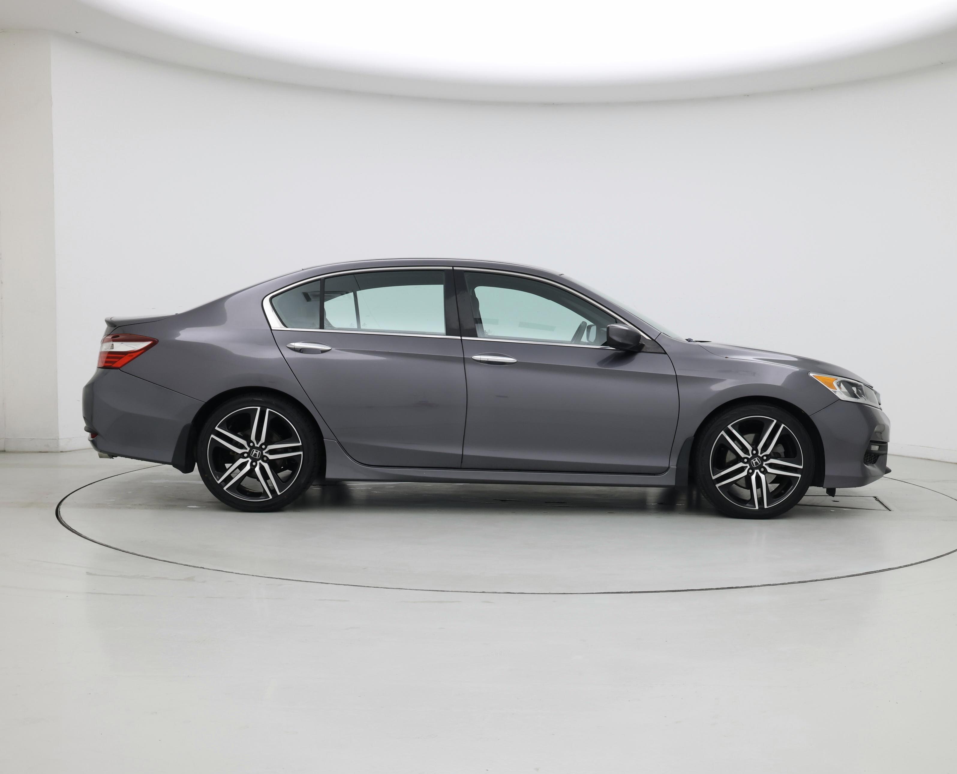 Thumbnail: 2017 Honda Accord - 7