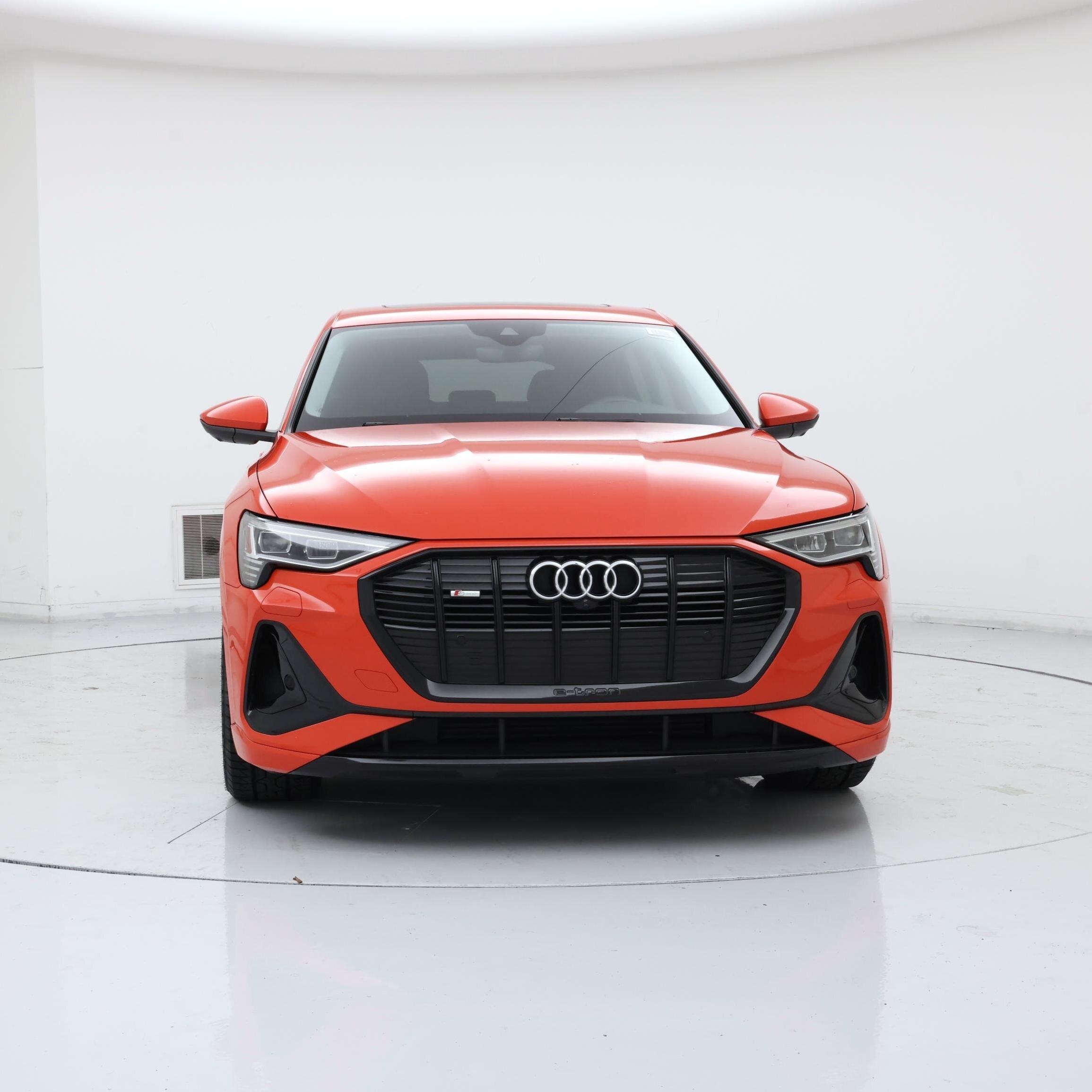 Thumbnail: 2021 Audi e-tron S - 5