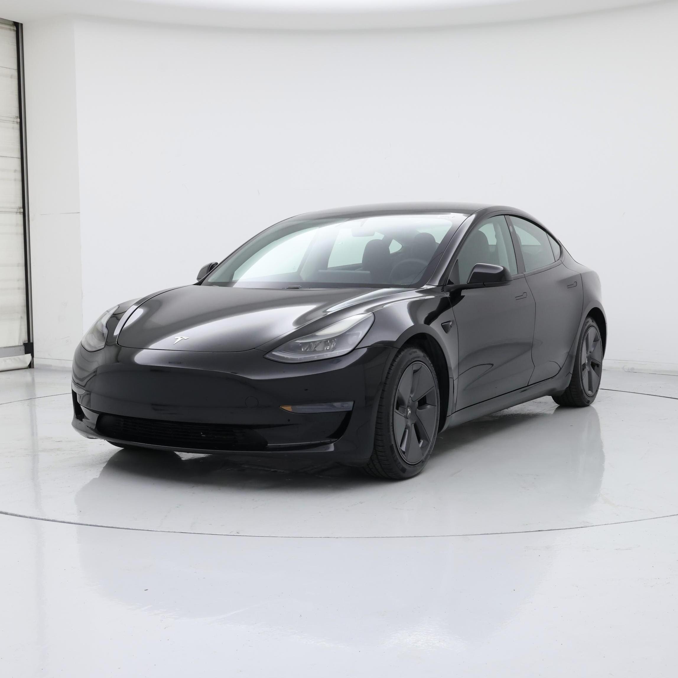 Thumbnail: 2021 Tesla Model 3 - 4