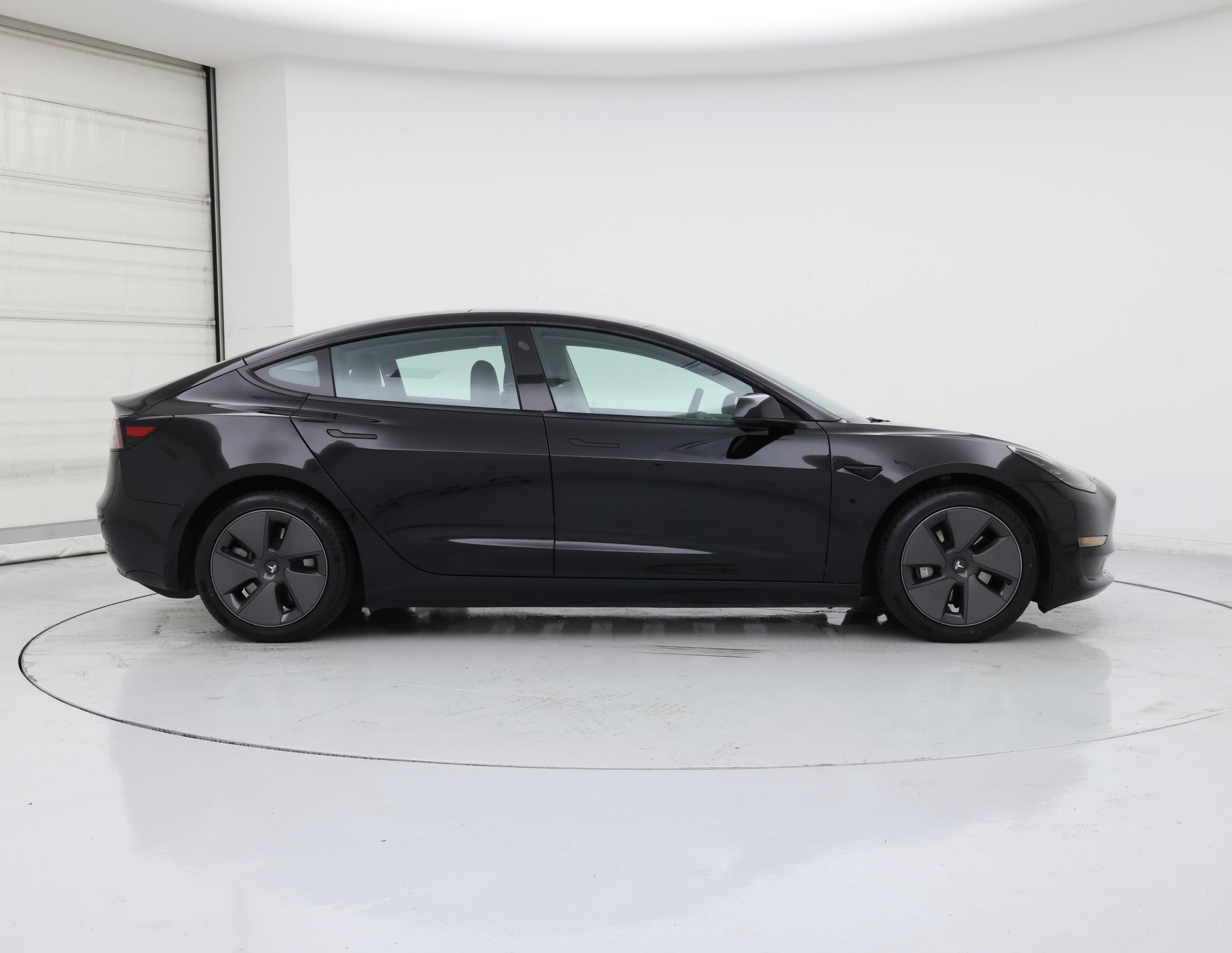 Thumbnail: 2021 Tesla Model 3 - 7