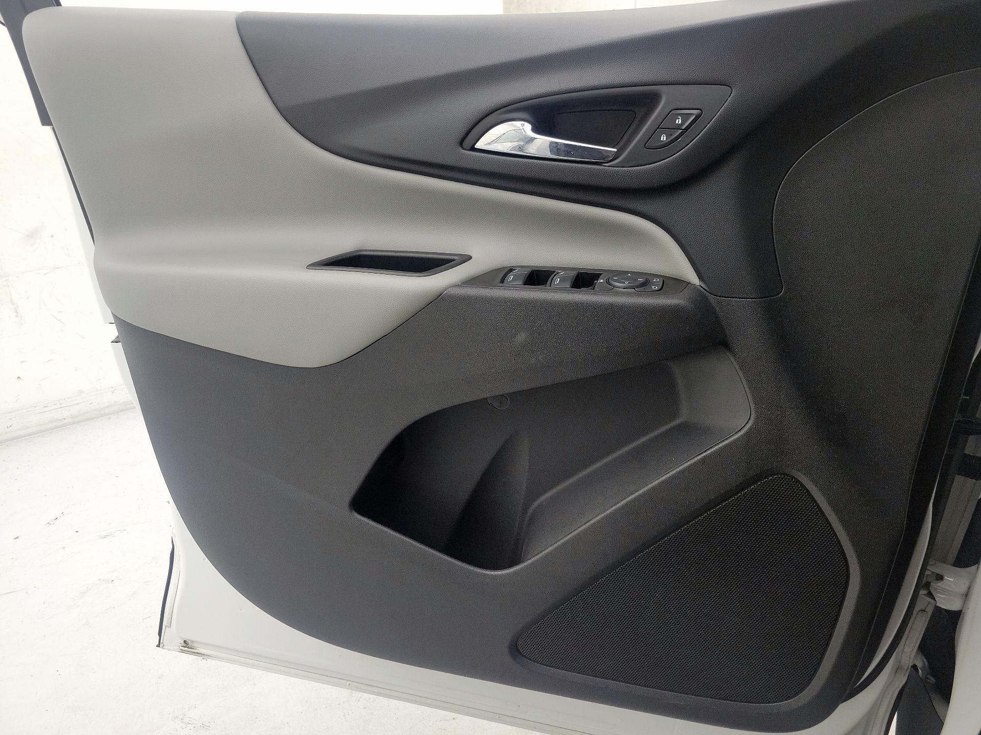 Thumbnail: 2020 Chevrolet Equinox - 12