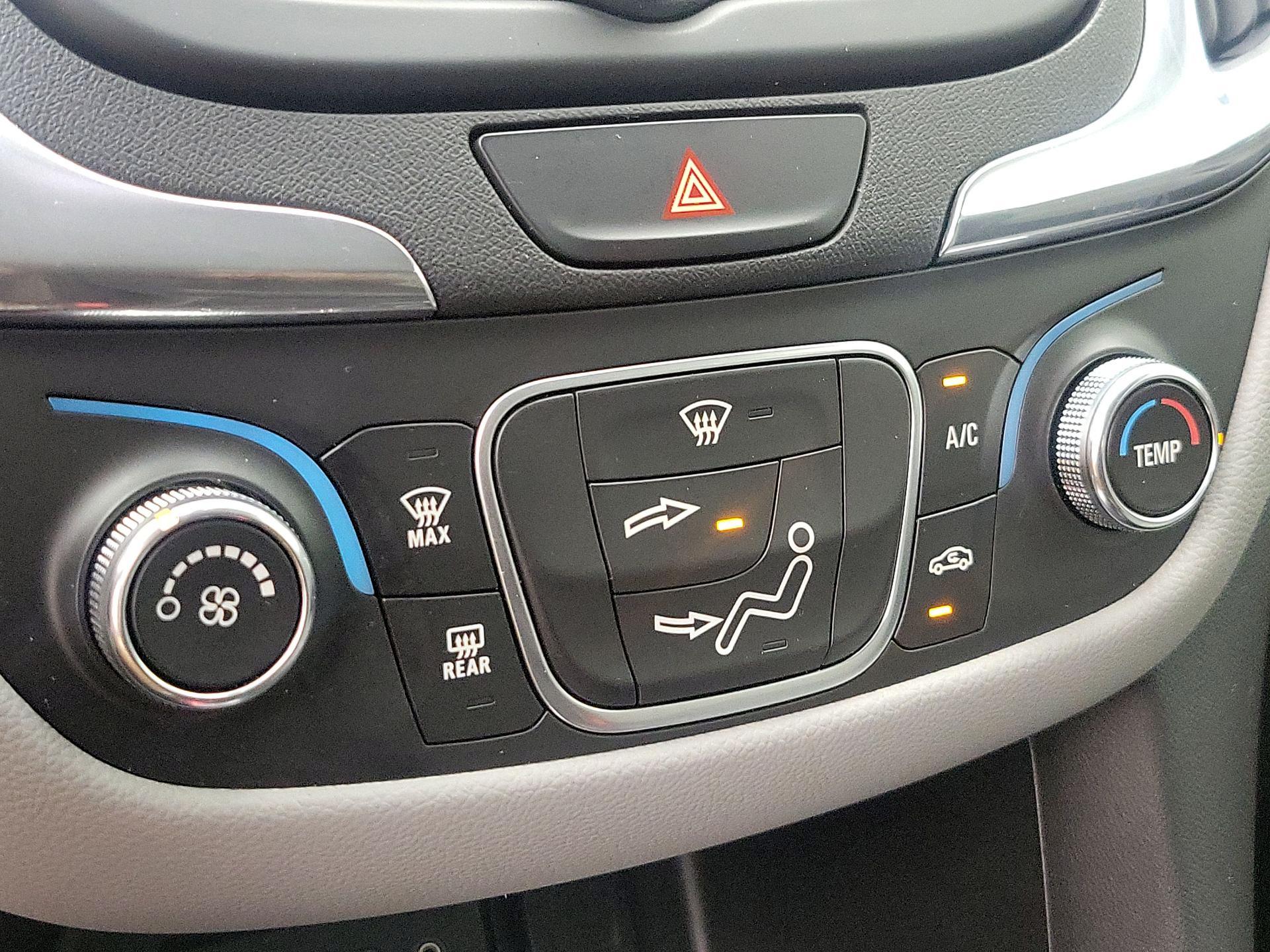 Thumbnail: 2020 Chevrolet Equinox - 16