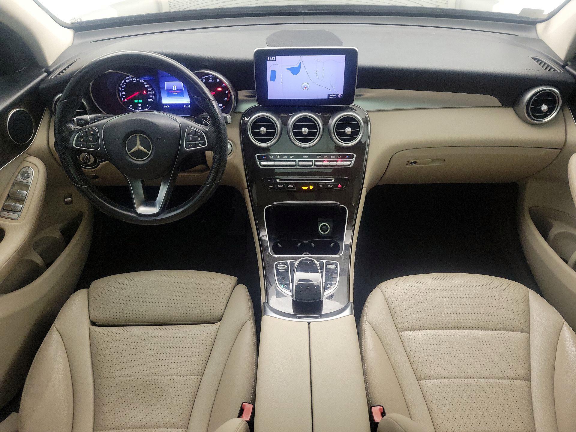 Thumbnail: 2016 Mercedes-Benz GLC - 9