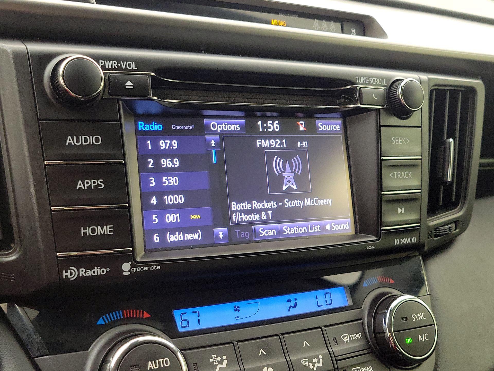 Thumbnail: 2018 Toyota RAV4 - 15