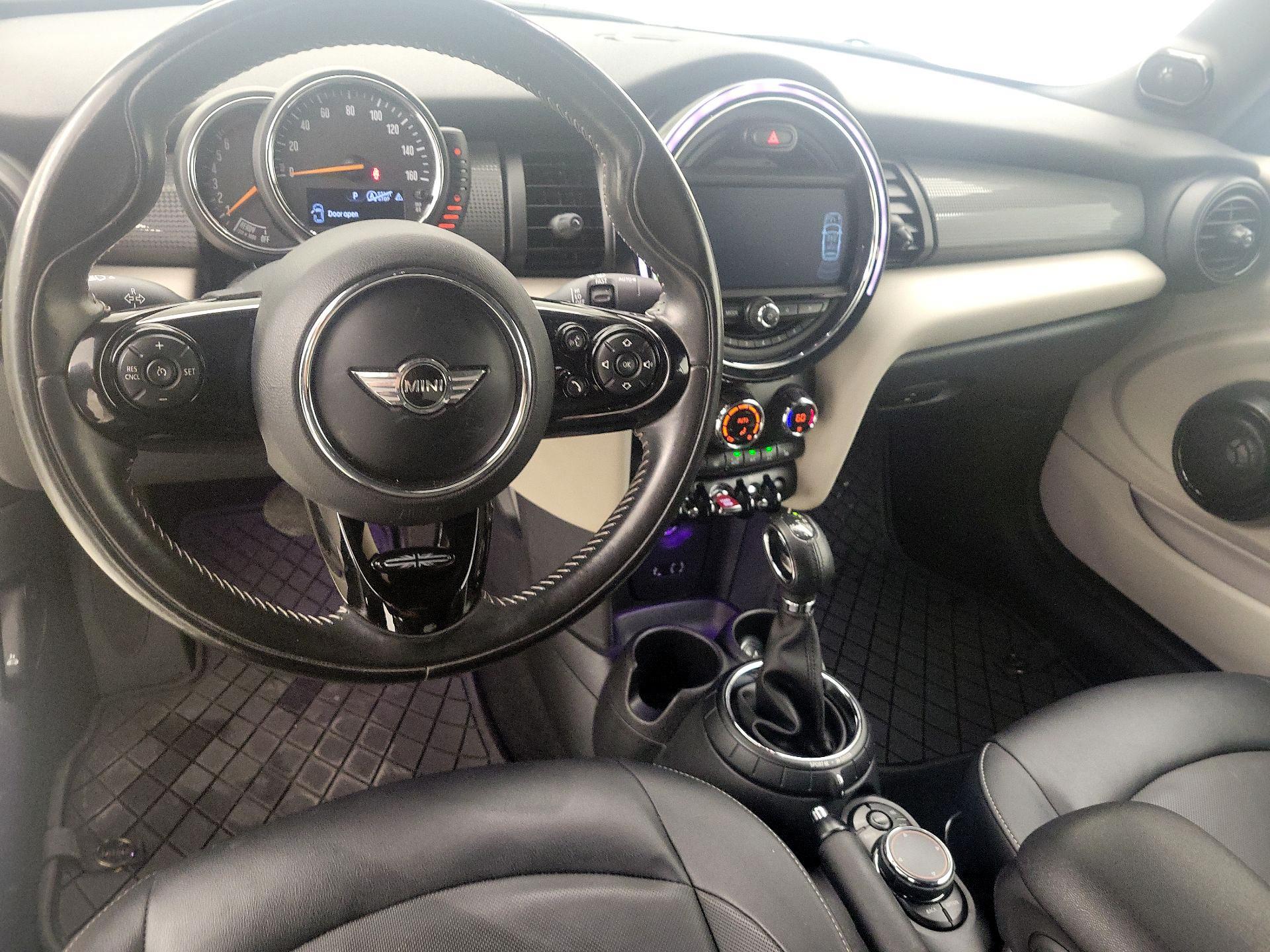 Thumbnail: 2016 MINI Cooper - 9