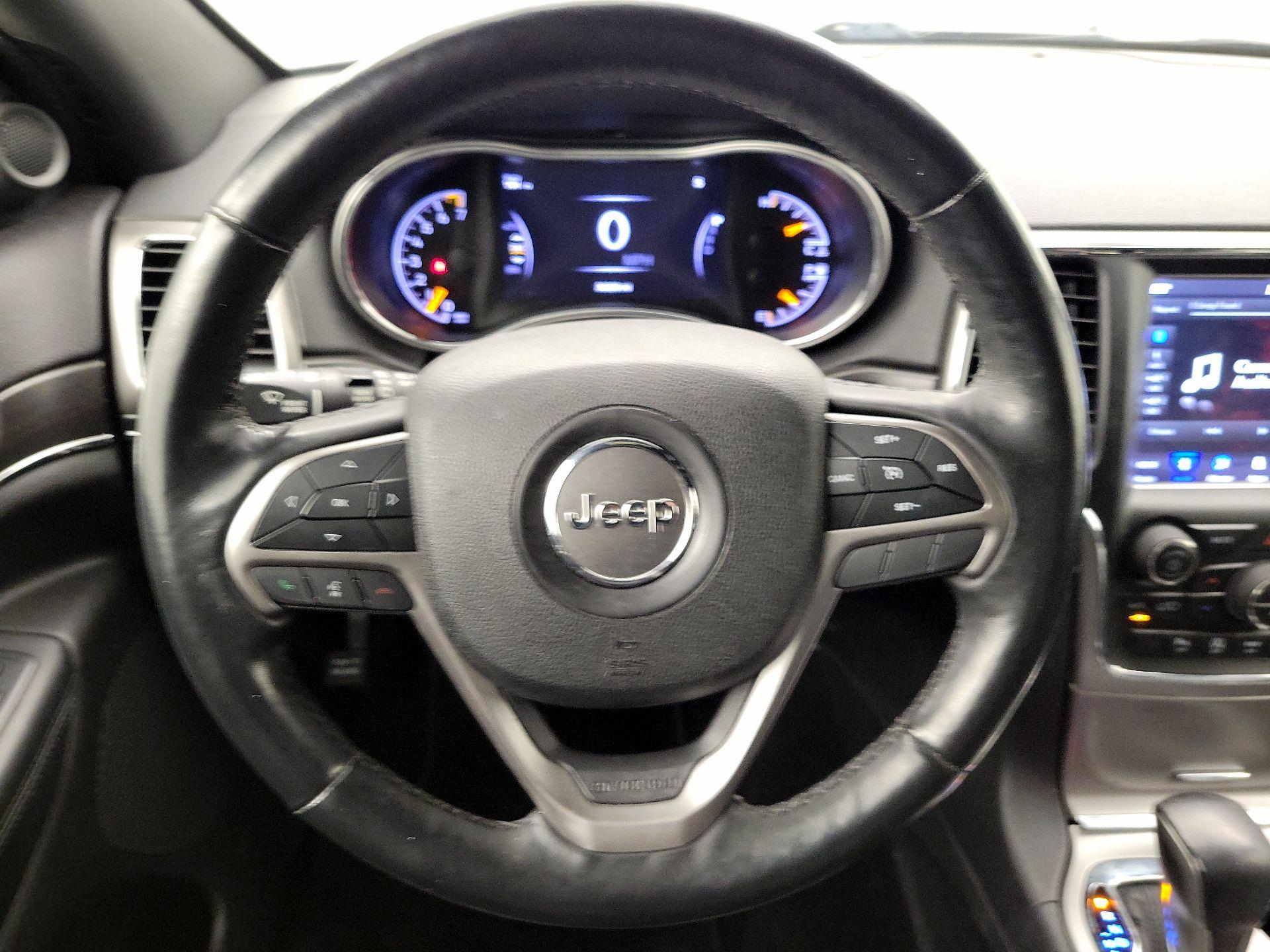 Thumbnail: 2018 Jeep Grand Cherokee - 10