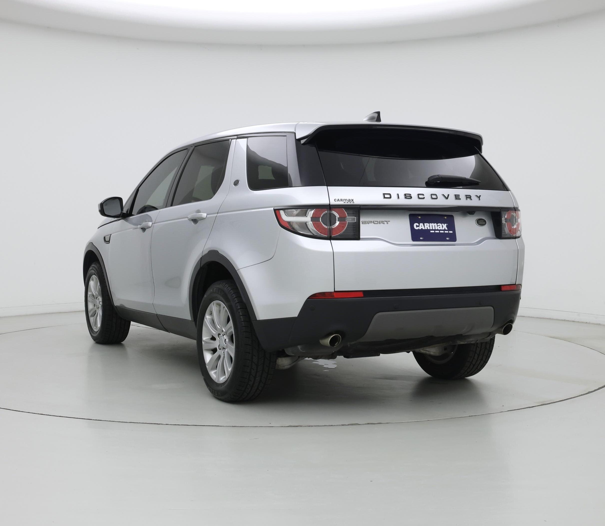 Thumbnail: 2018 Land Rover Discovery Sport - 2