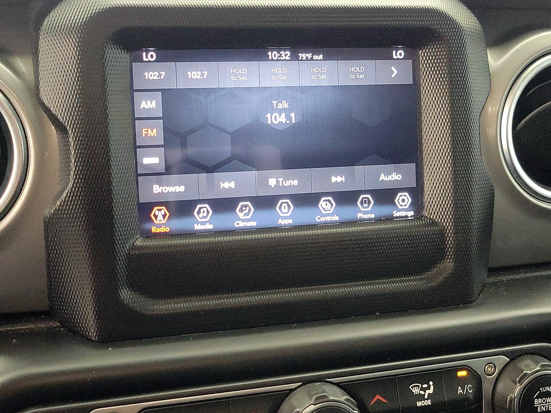 Thumbnail: 2021 Jeep Gladiator - 15