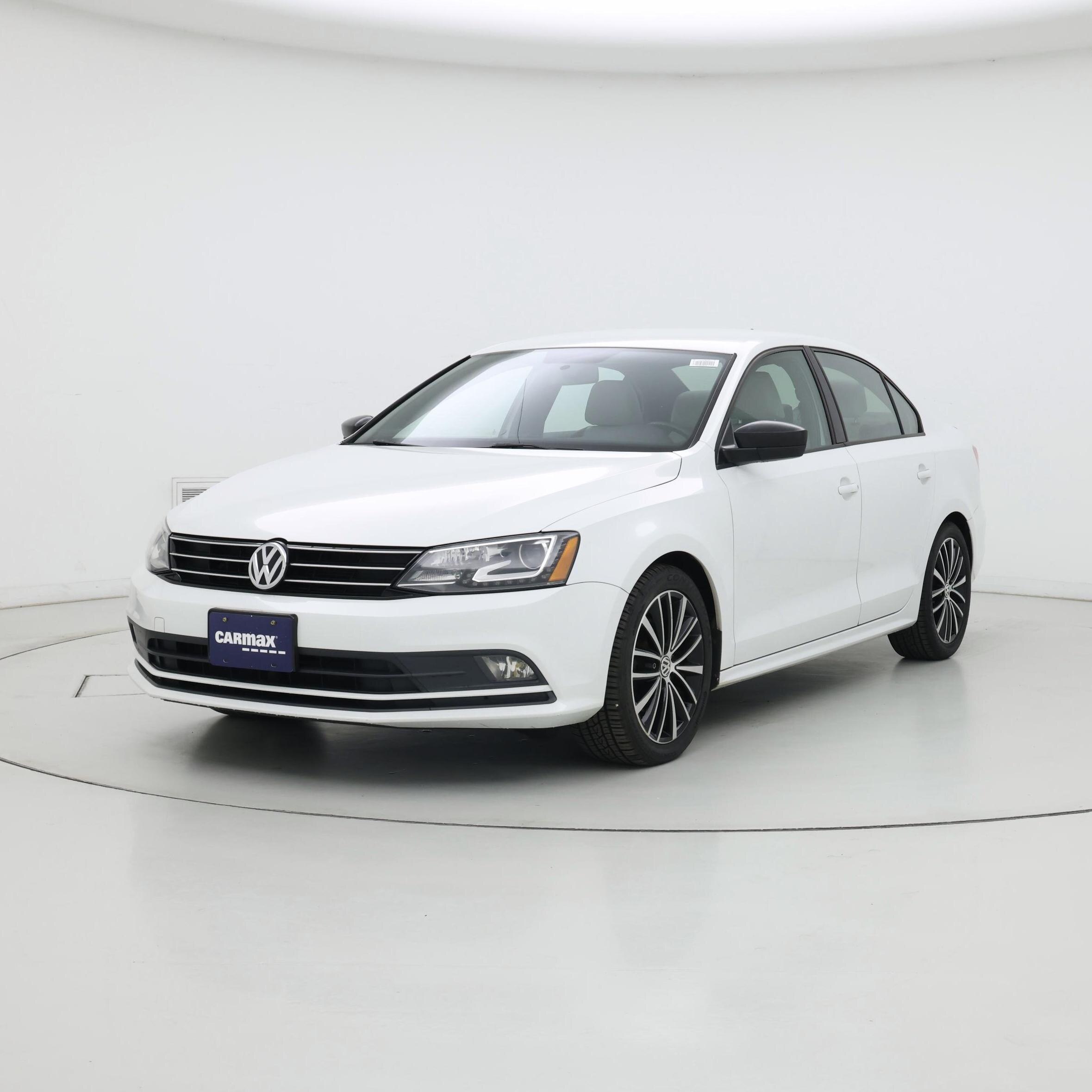 Thumbnail: 2016 Volkswagen Jetta - 4