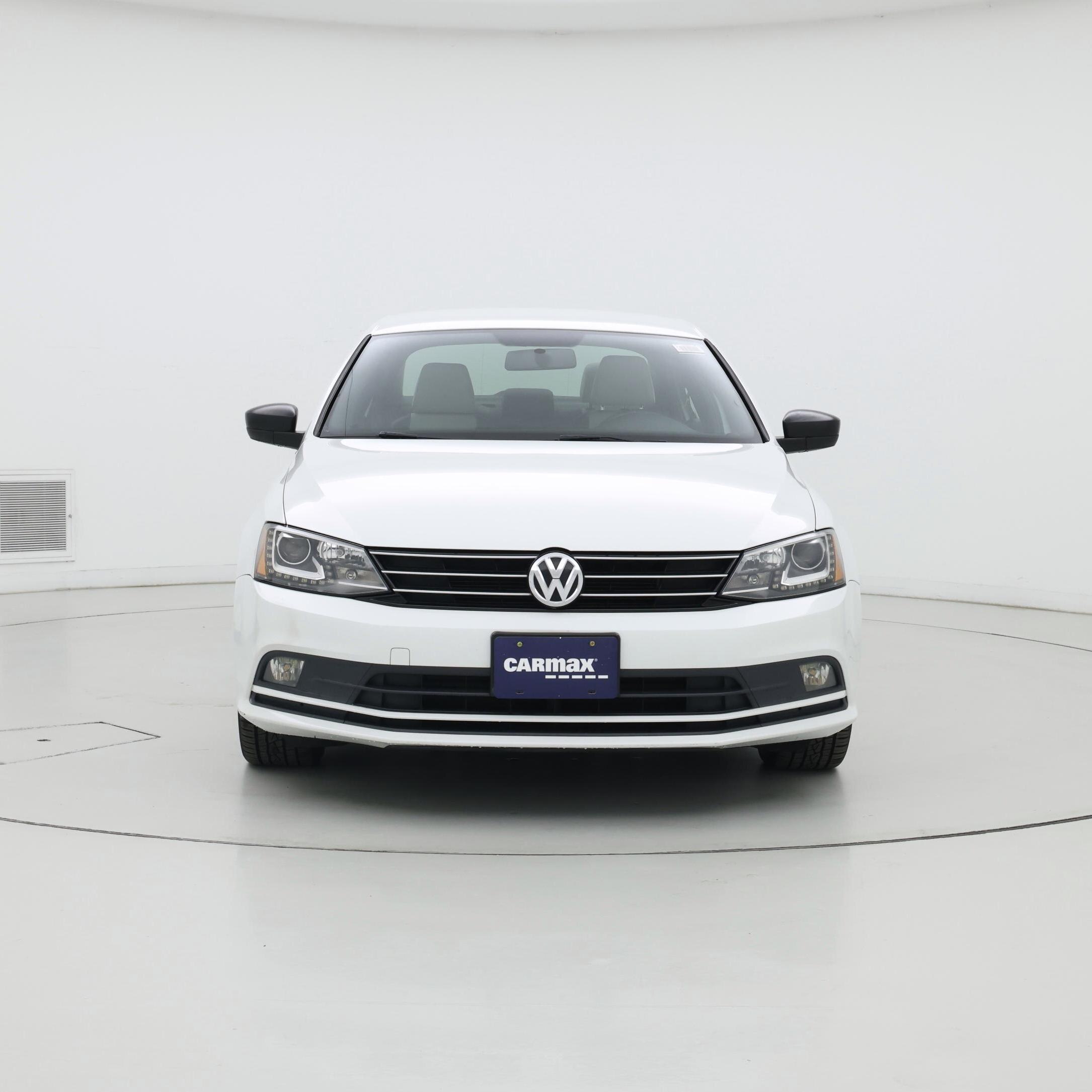 Thumbnail: 2016 Volkswagen Jetta - 5