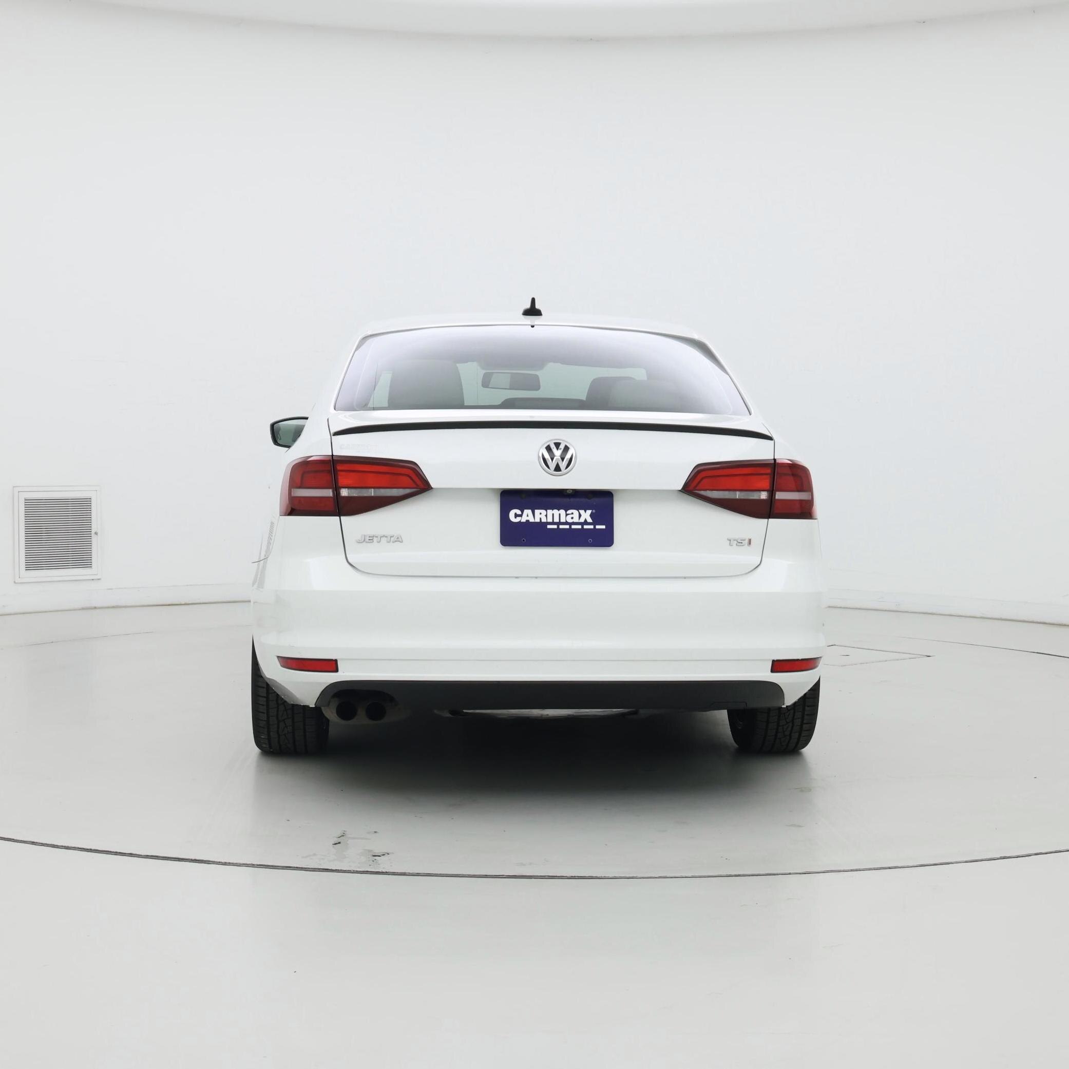 Thumbnail: 2016 Volkswagen Jetta - 6